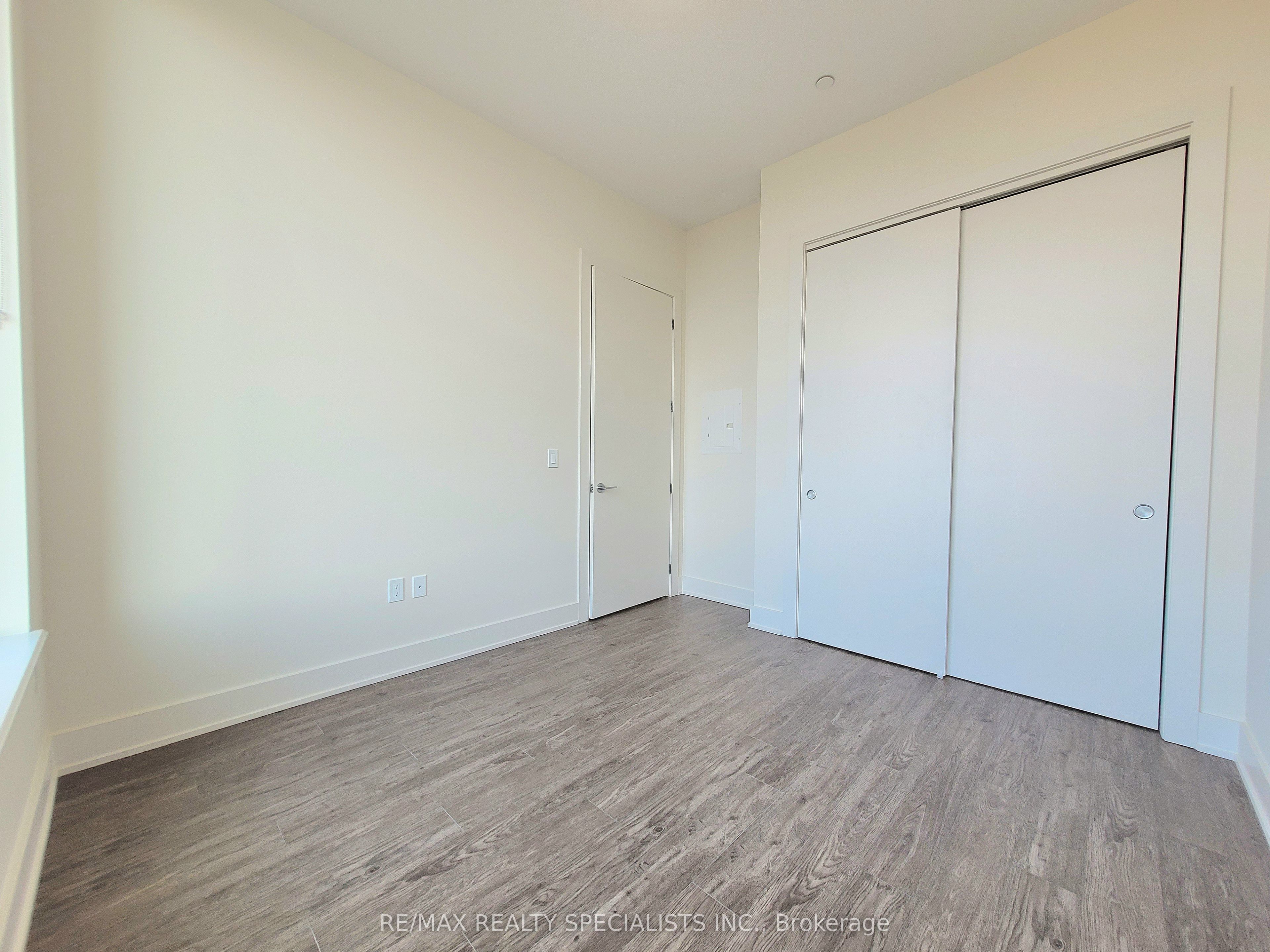 212 King William Street 1418 Property Photo 15
