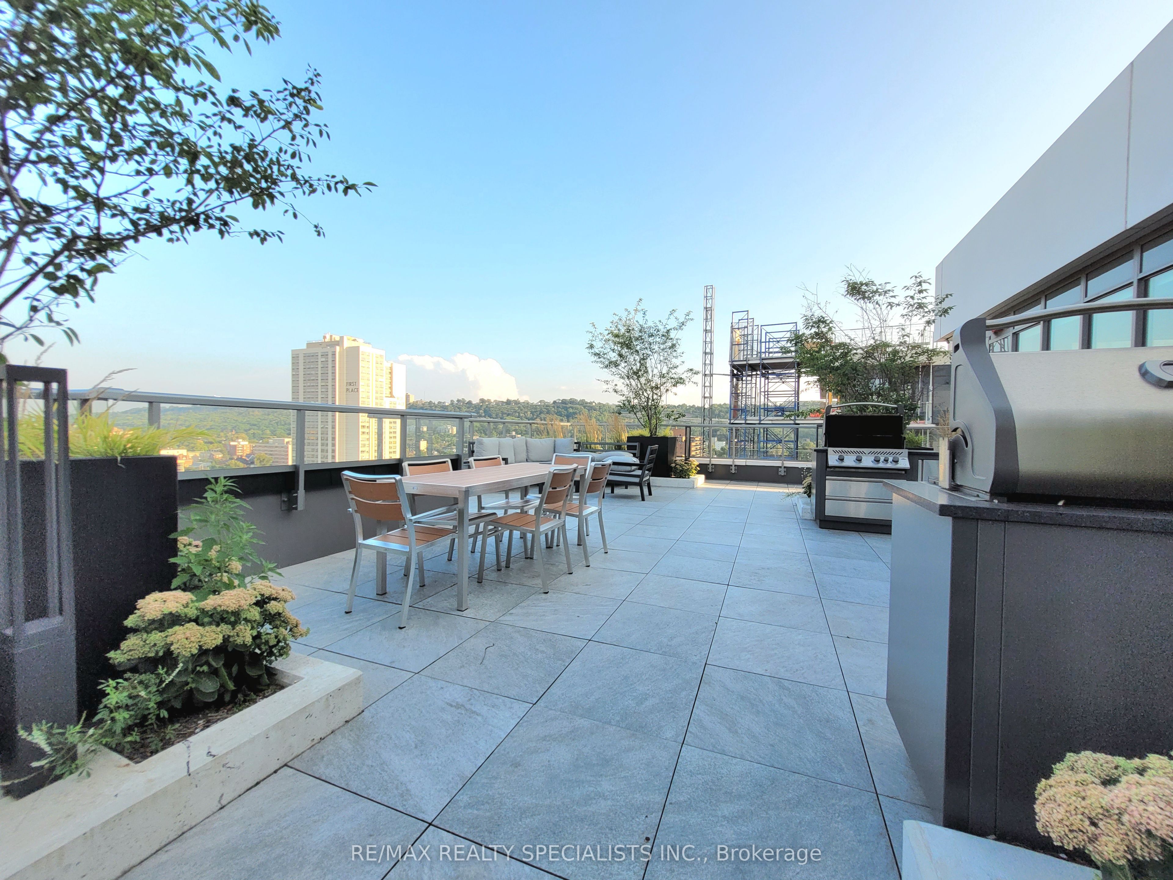 212 King William Street 1418 Property Photo 24