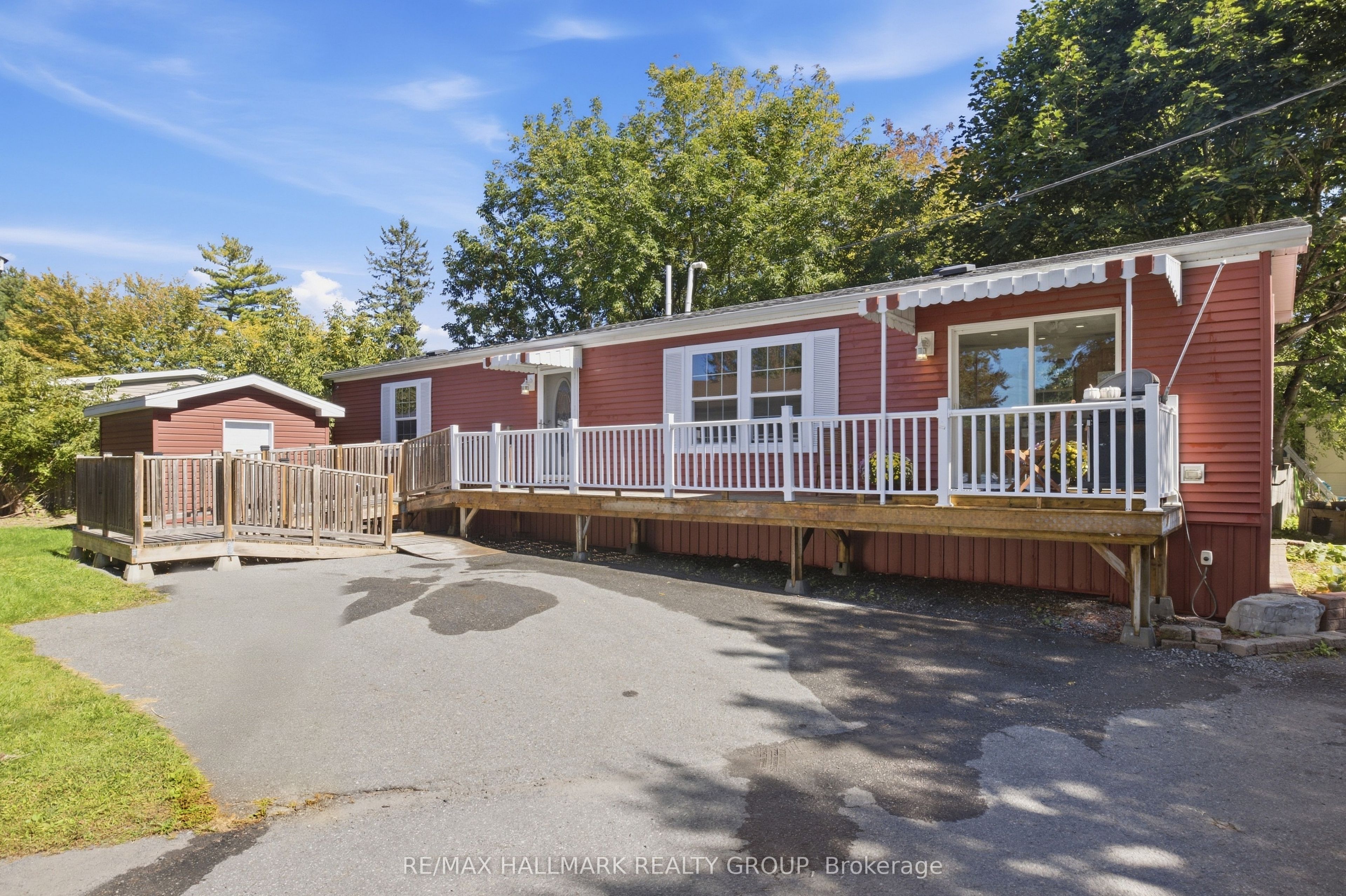 14 Pacific Avenue Property Photo 1