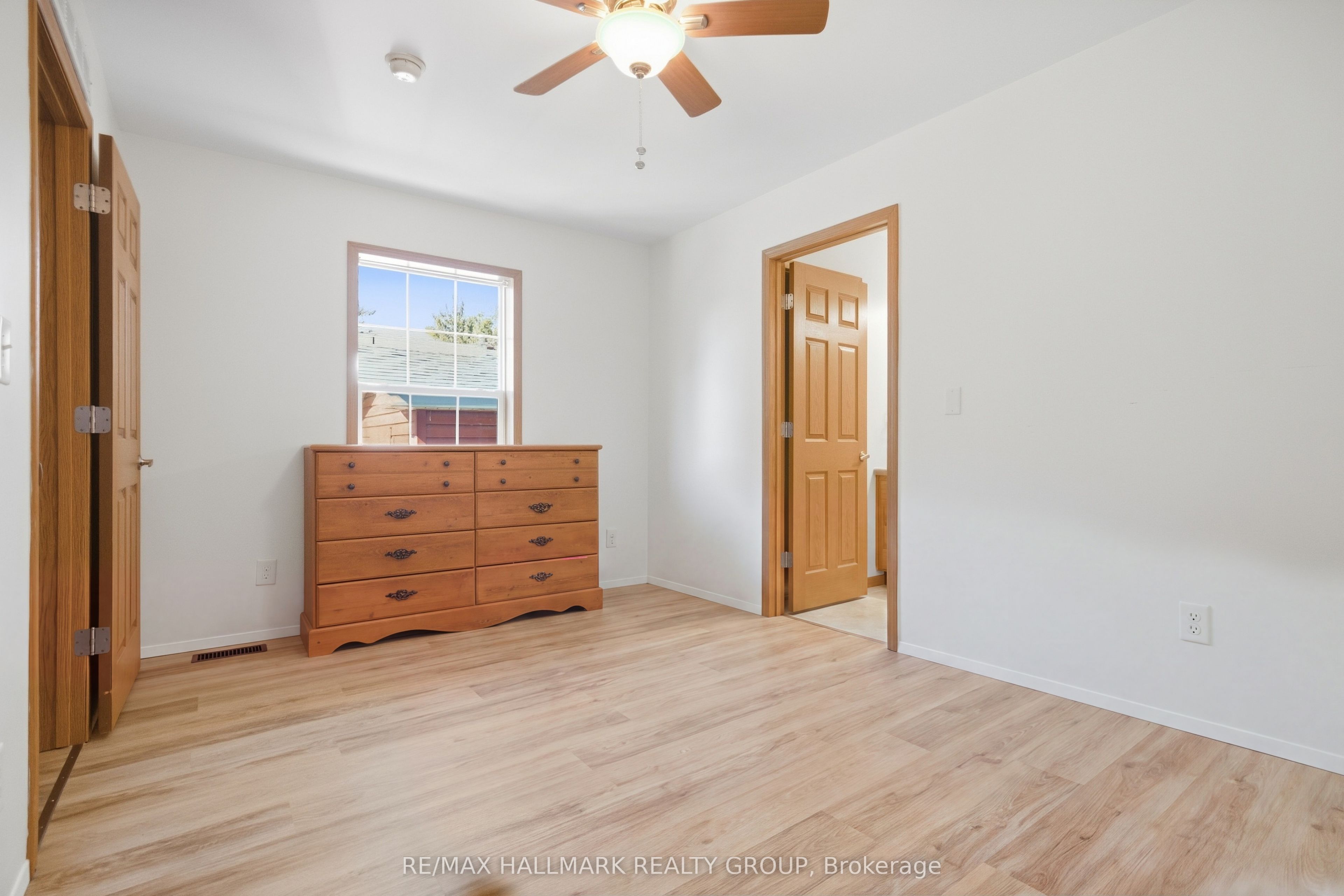 14 Pacific Avenue Property Photo 12
