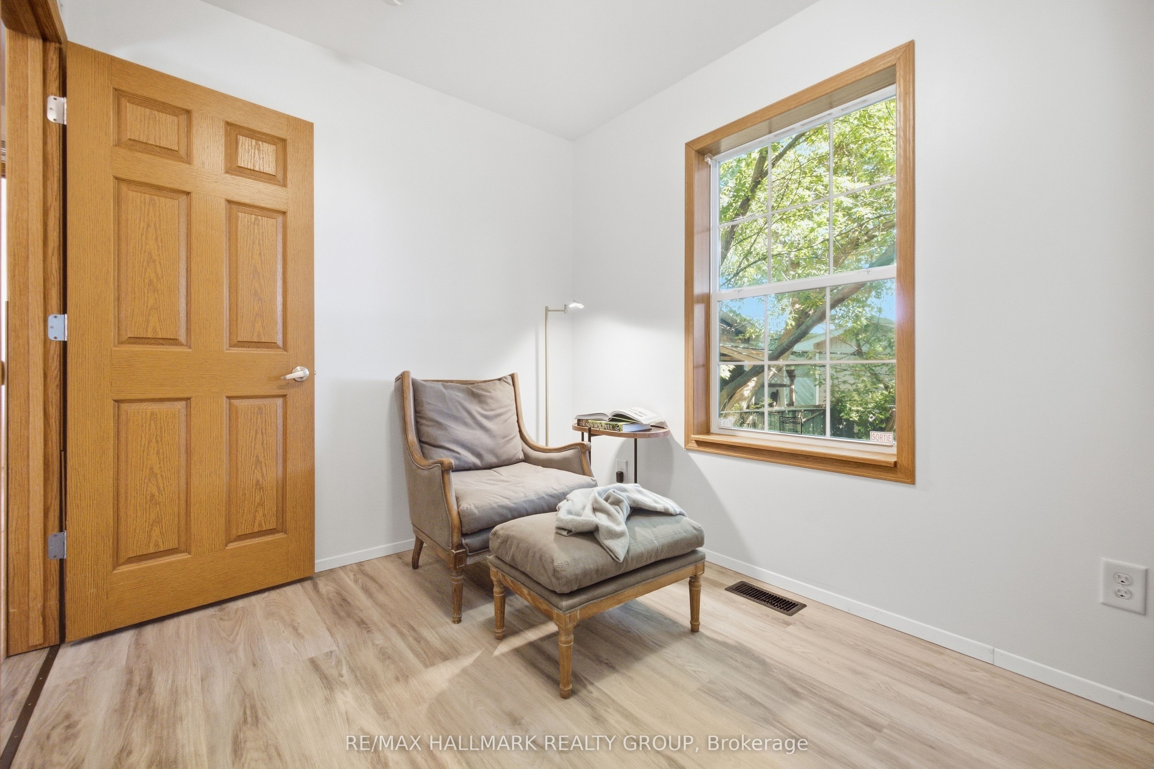 14 Pacific Avenue Property Photo 16