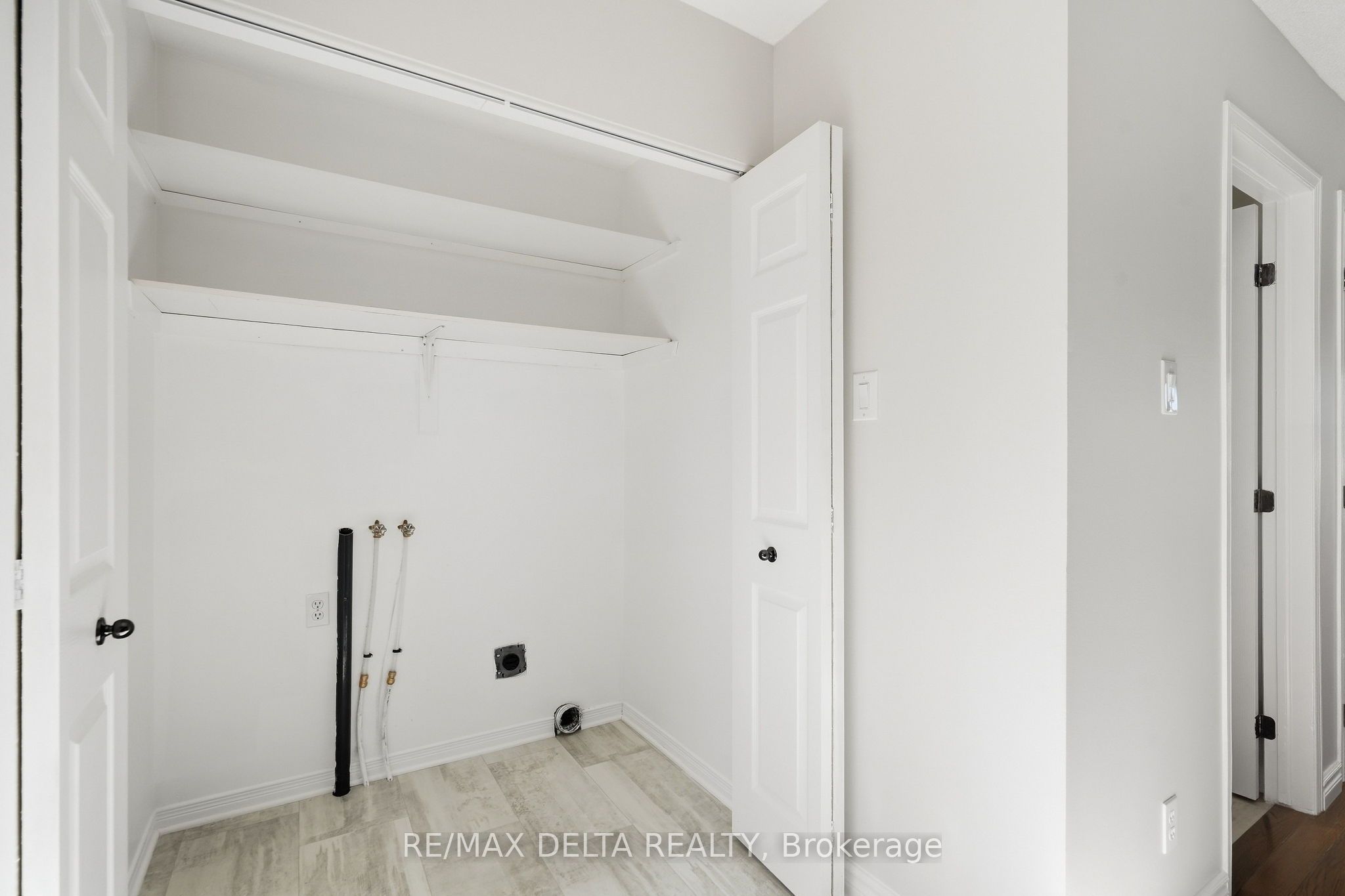 742 Nelson Street Property Photo 14