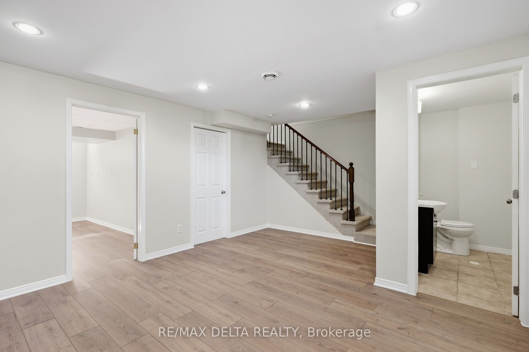 742 Nelson Street Property Photo 24
