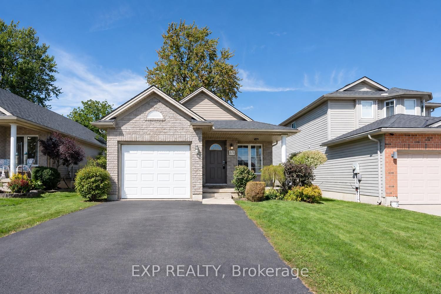 65 Kerr Crescent Property Photo 1