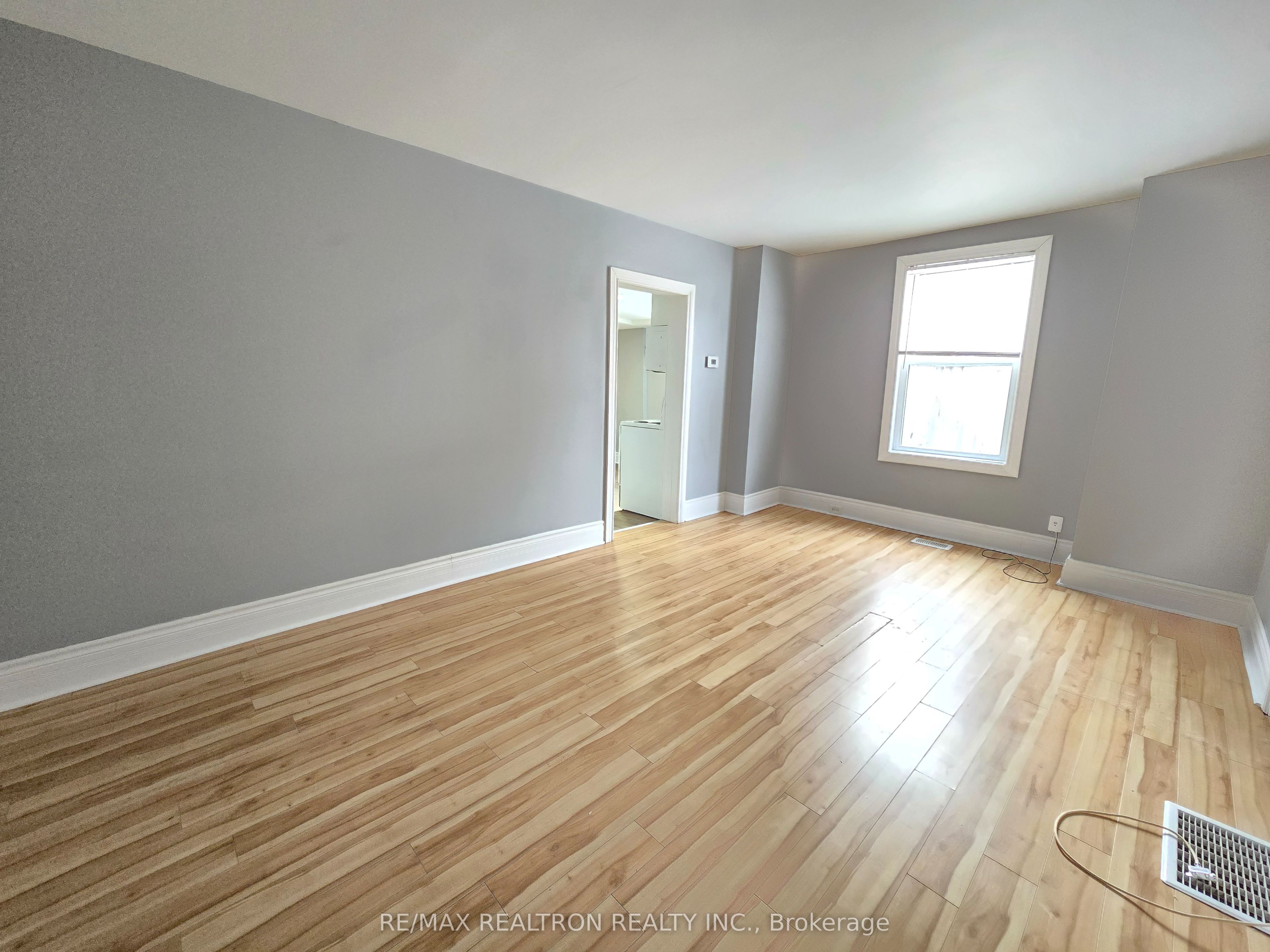 185 W Parkhill Road Property Photo 18