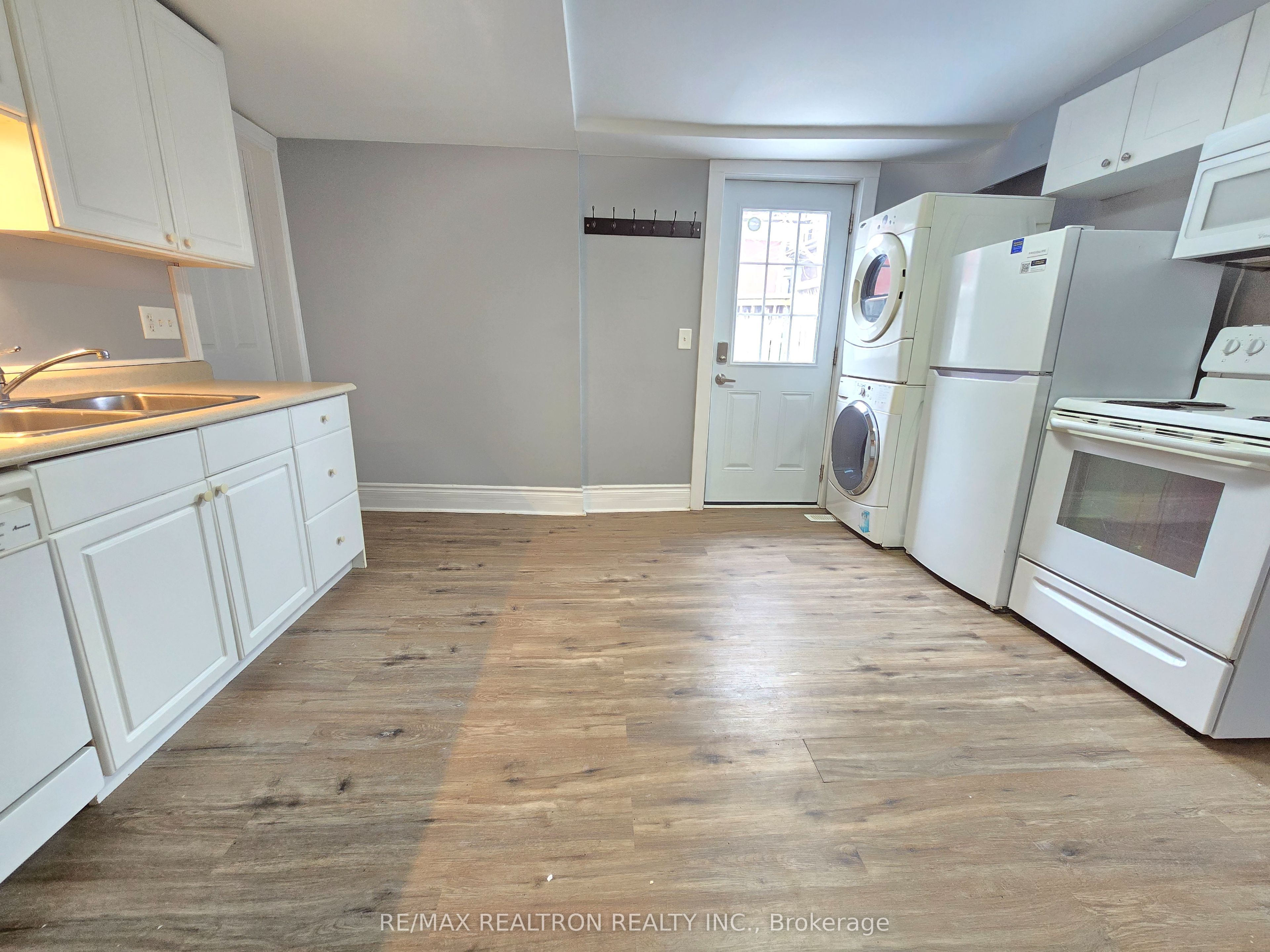 185 W Parkhill Road Property Photo 21