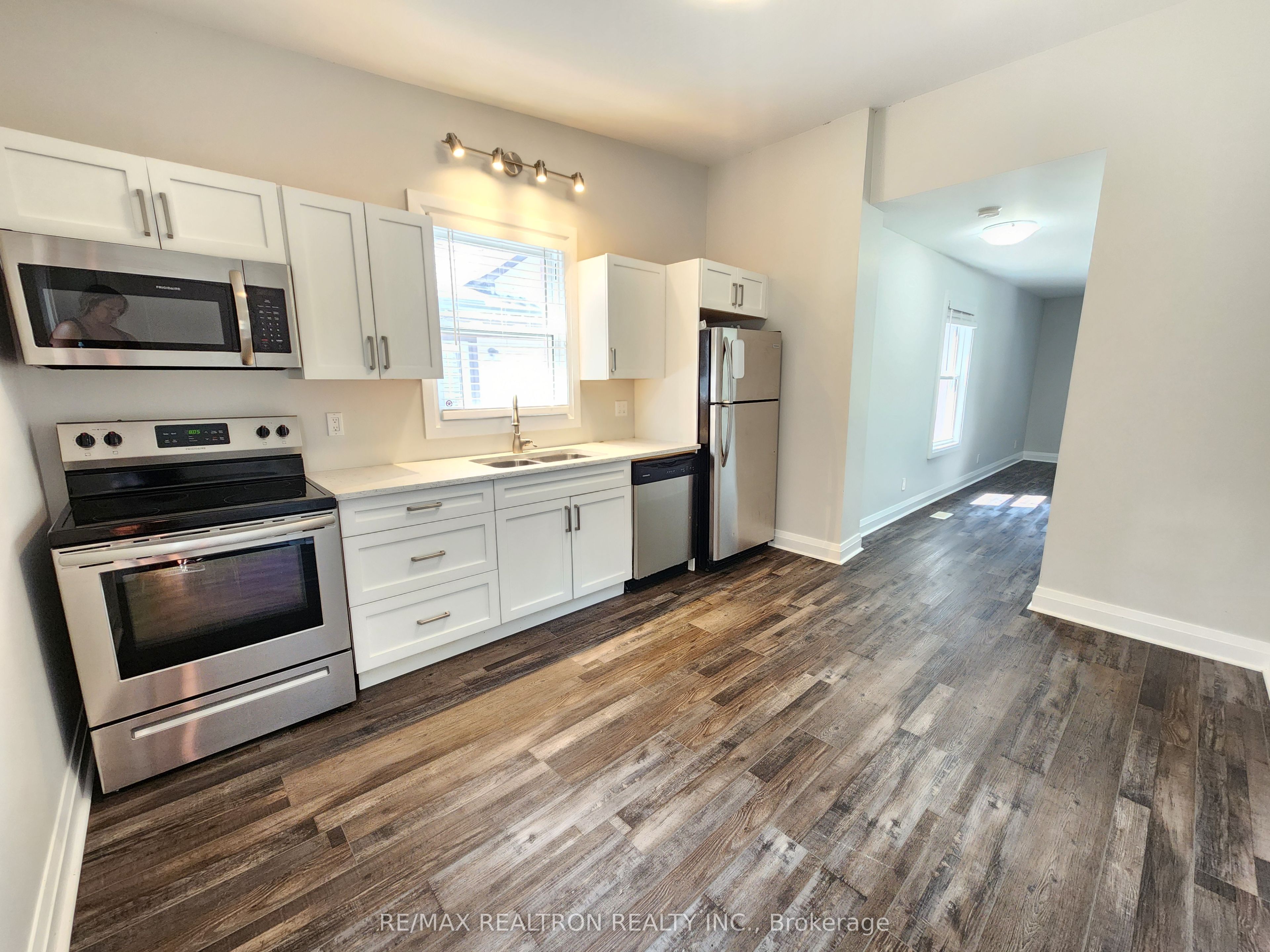 185 W Parkhill Road Property Photo 31