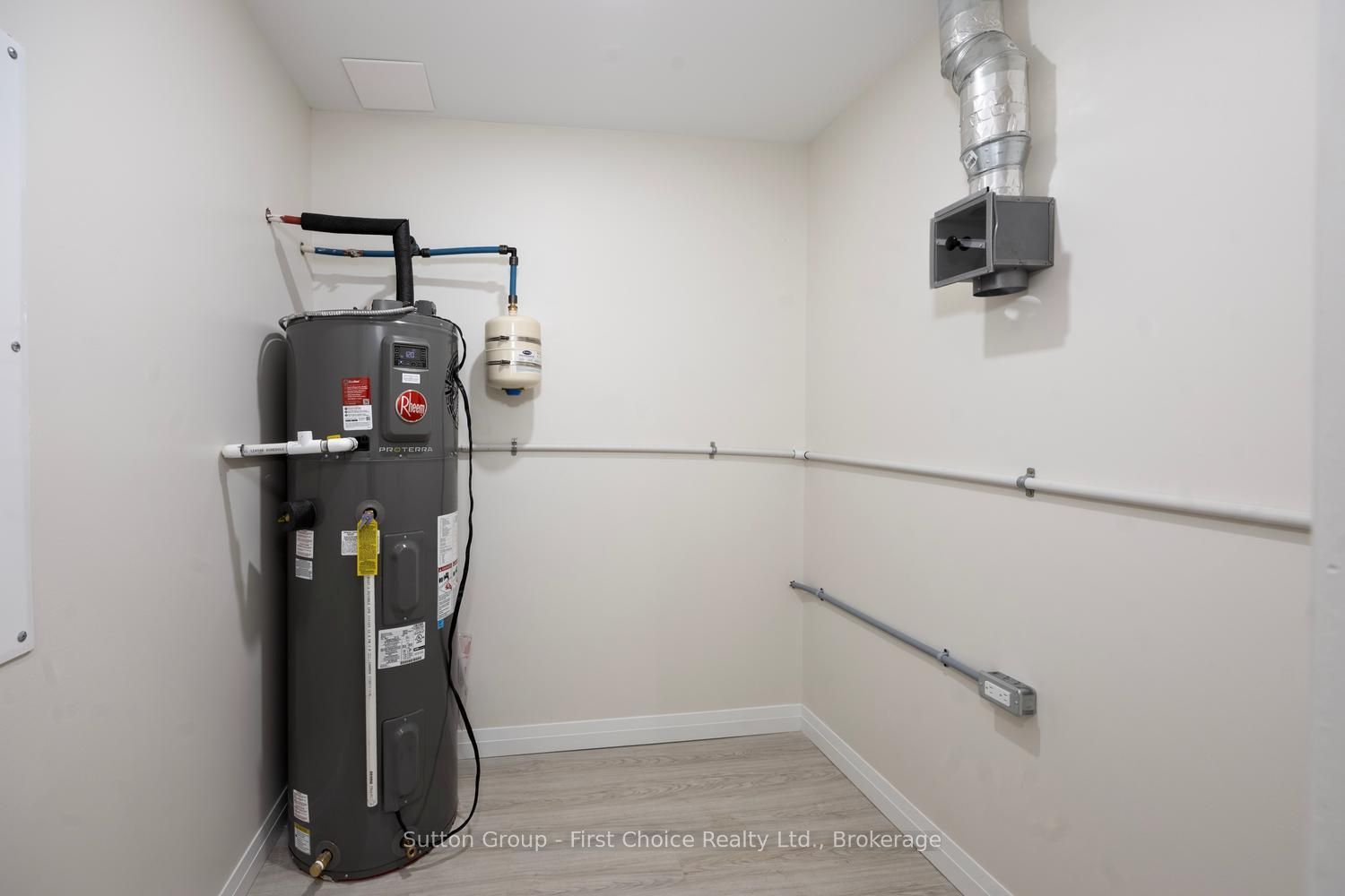195 St David Street 113 Property Photo 23