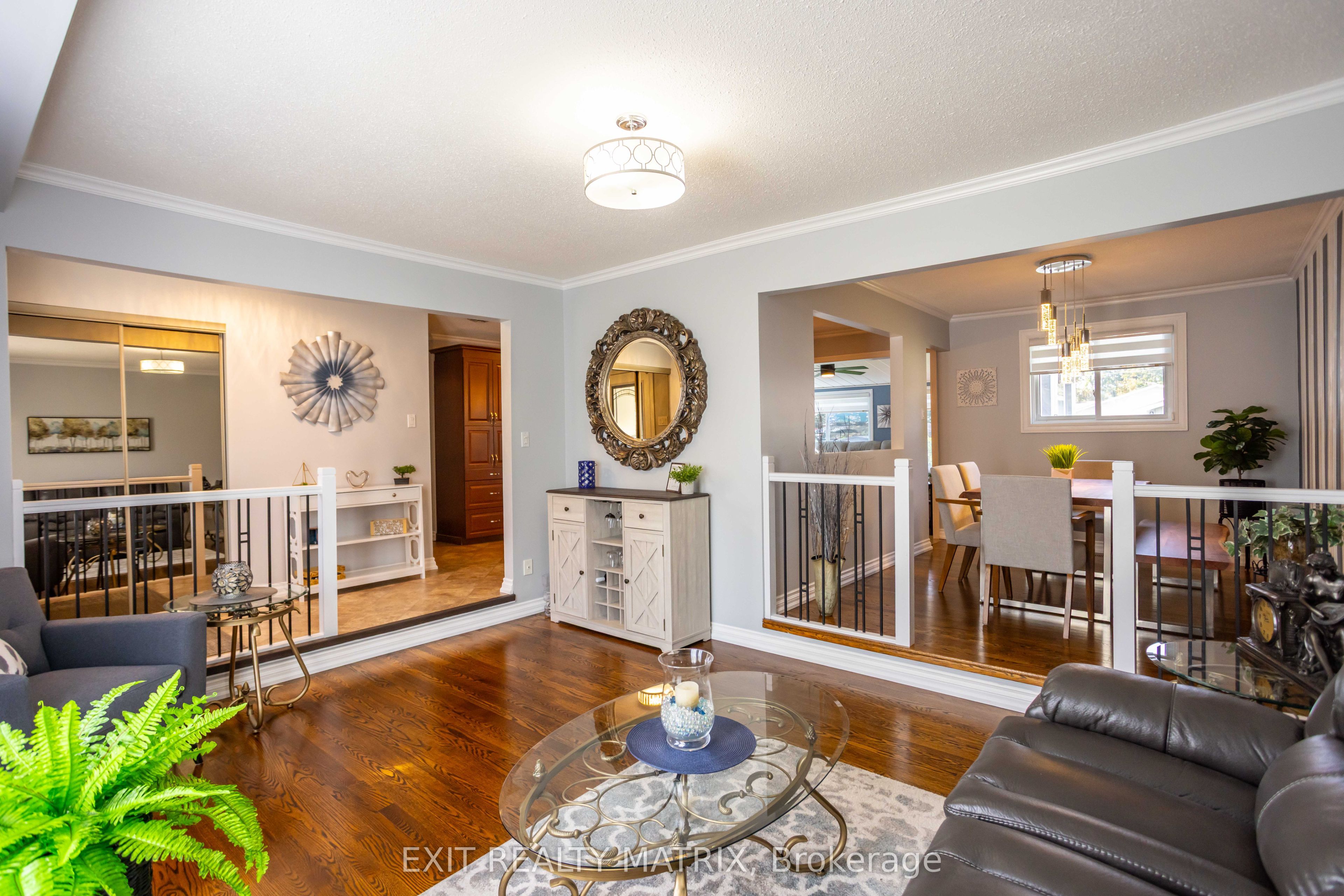 5 Gold Crescent Property Photo 8