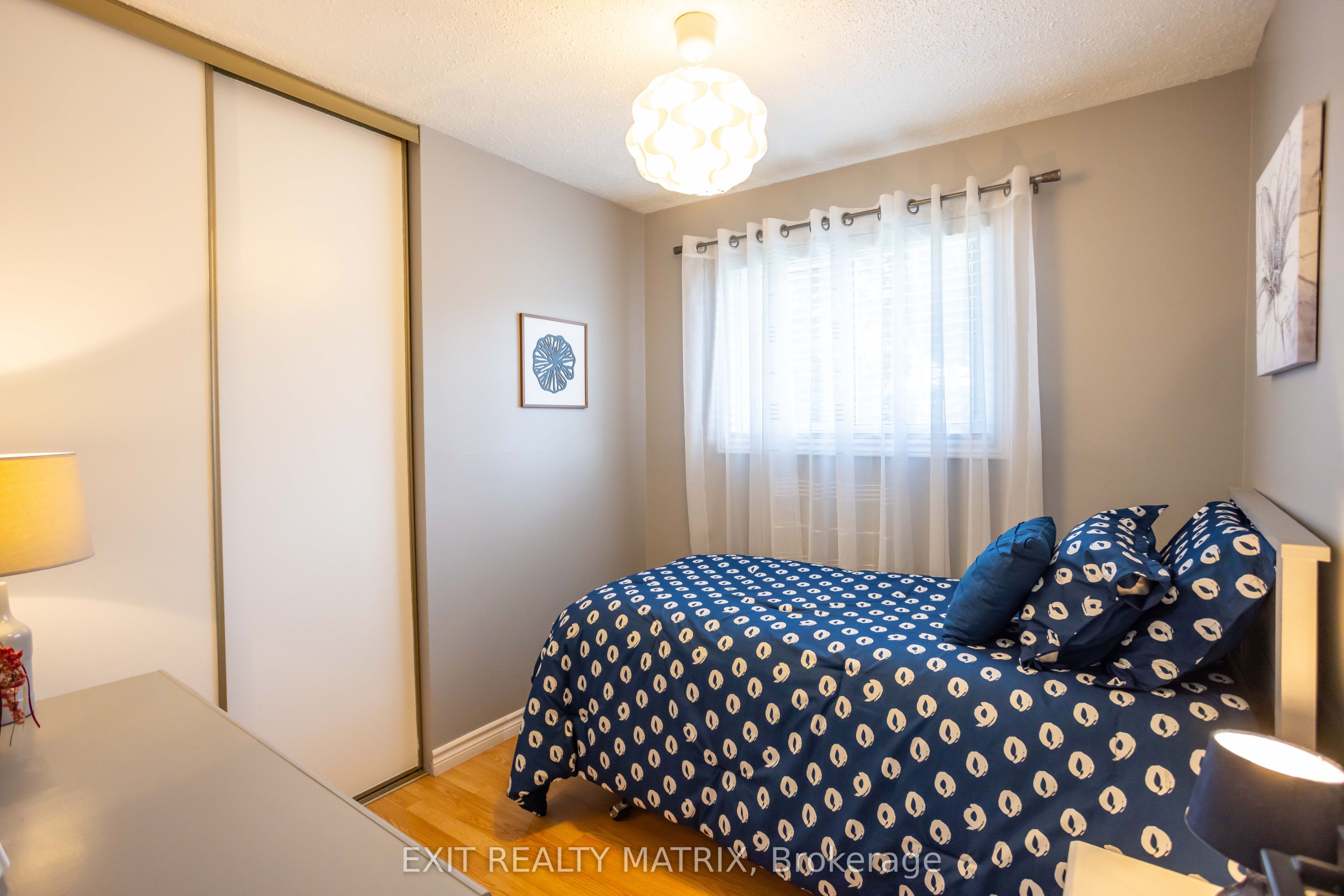 5 Gold Crescent Property Photo 23