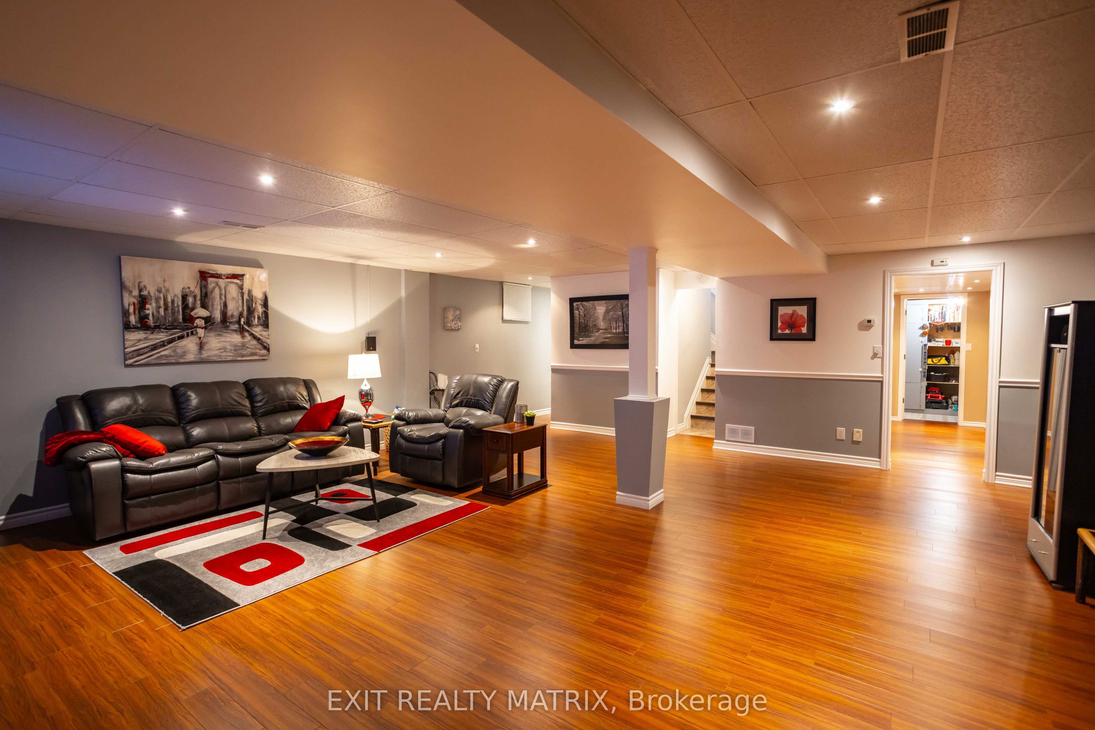 5 Gold Crescent Property Photo 25
