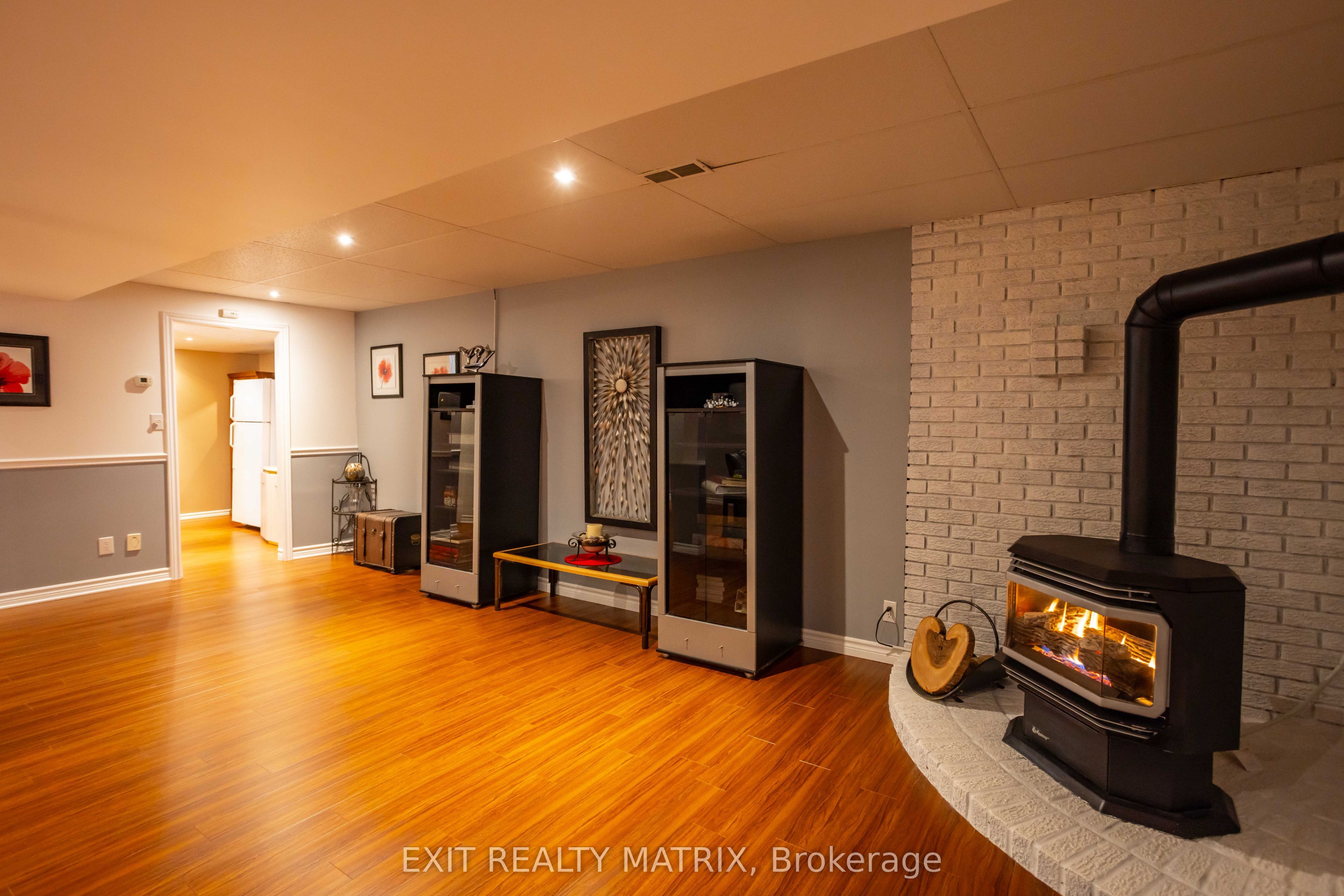 5 Gold Crescent Property Photo 26