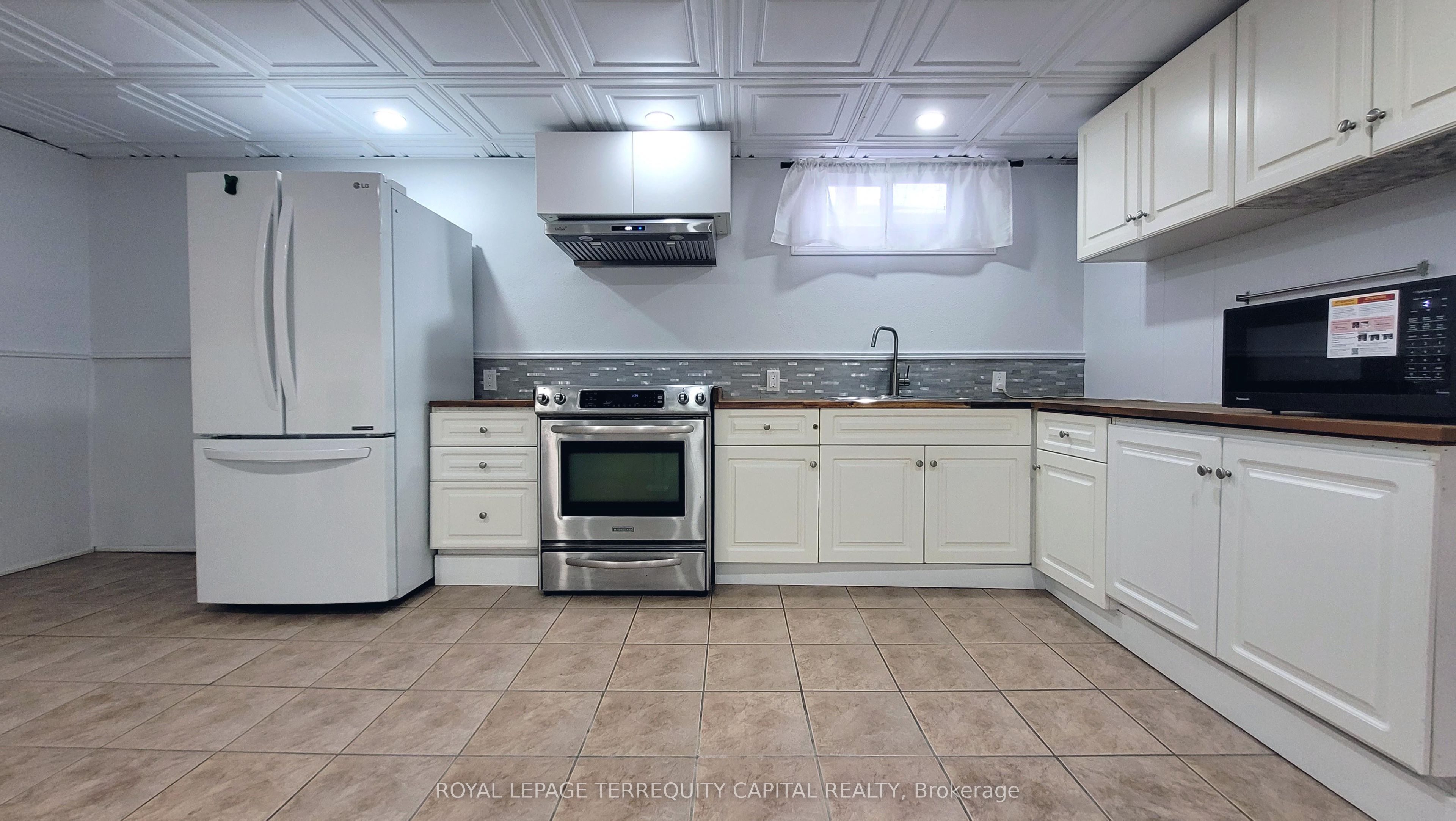 51 Dunkeld Avenue Bsmt Property Photo 7