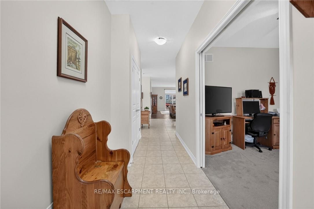 37 Brookside Terrace 43 Property Photo 7