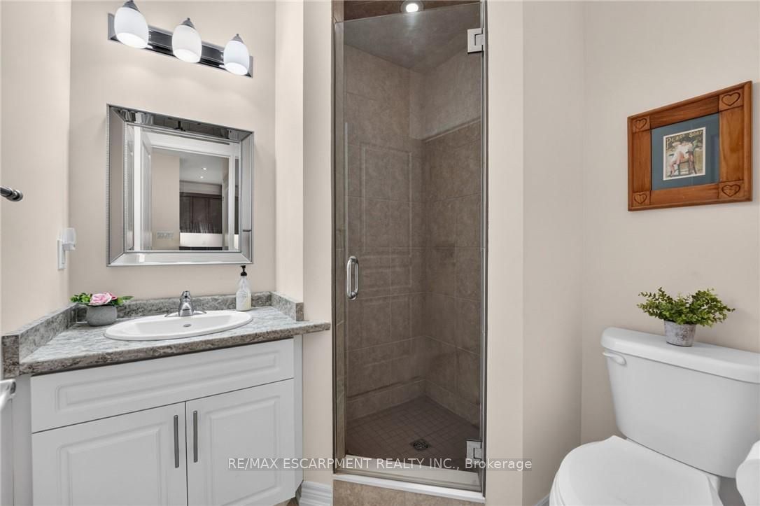 37 Brookside Terrace 43 Property Photo 26
