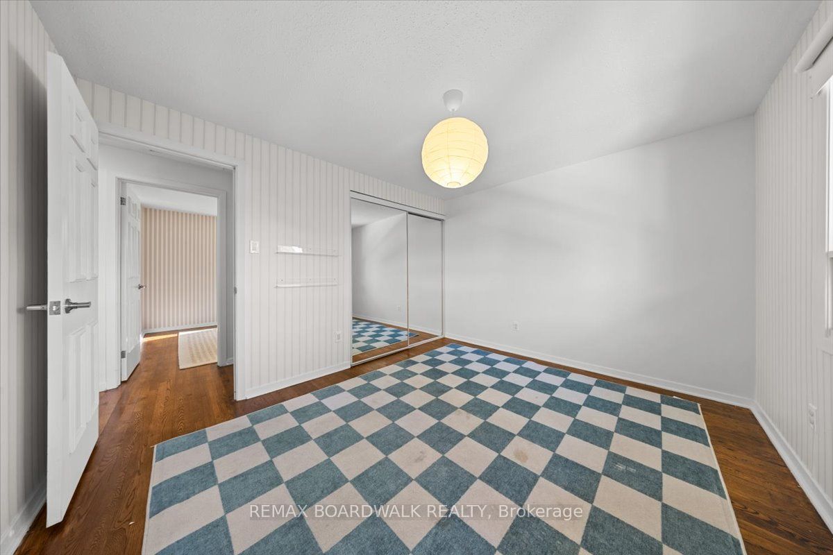 1853 Kilborn Avenue Property Photo 36