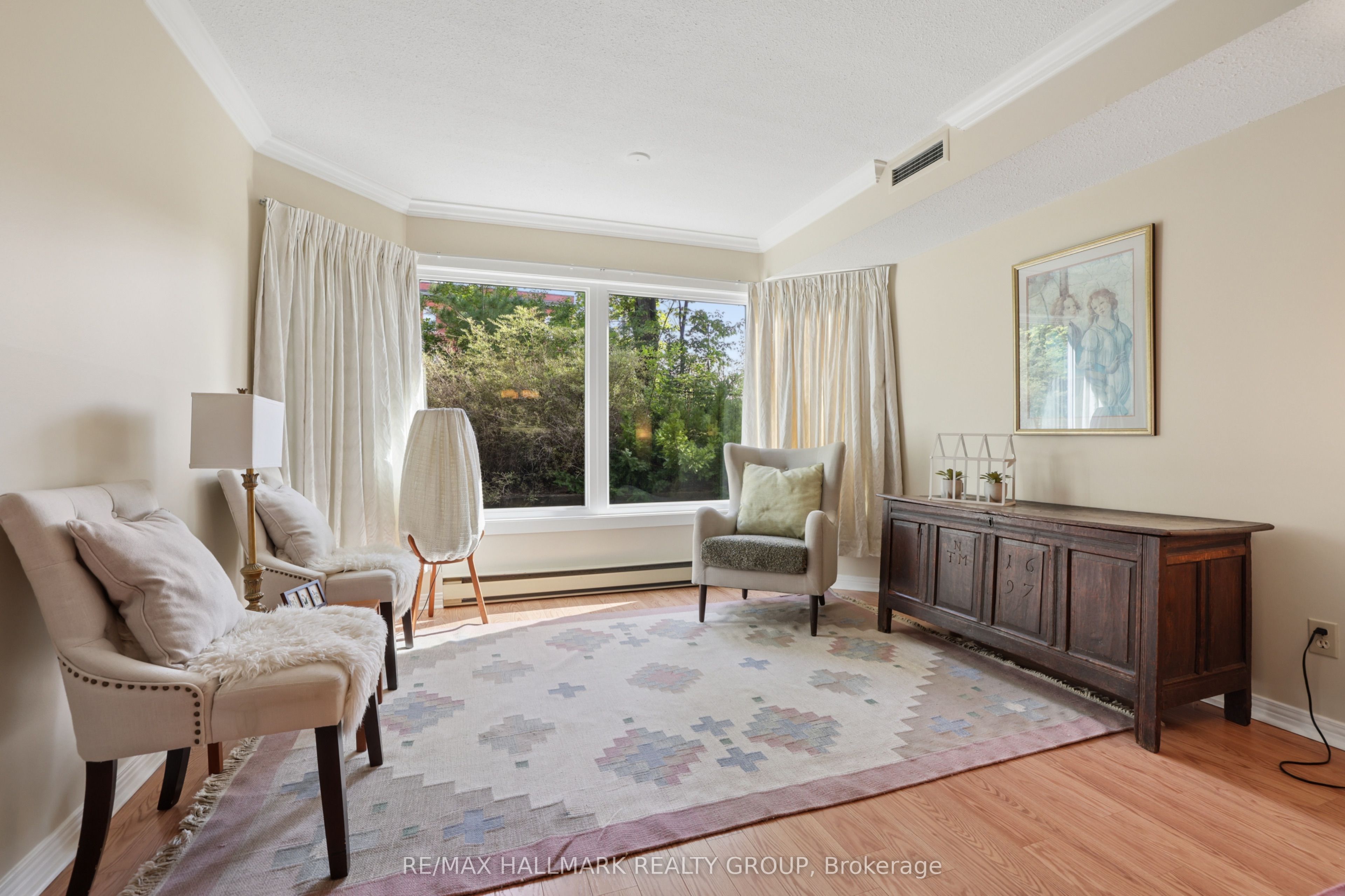 263 Botanica Private 75a Property Photo 13