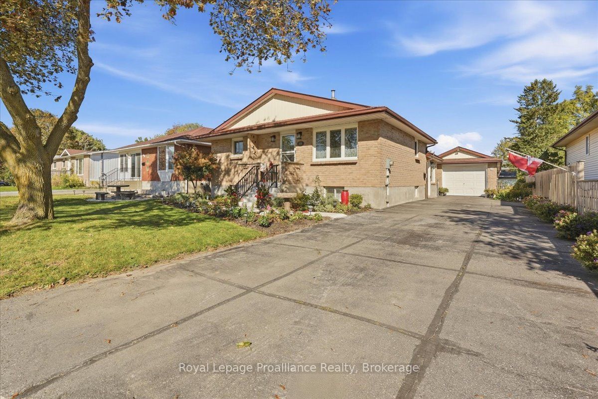 68 Tracey Street Property Photo 1