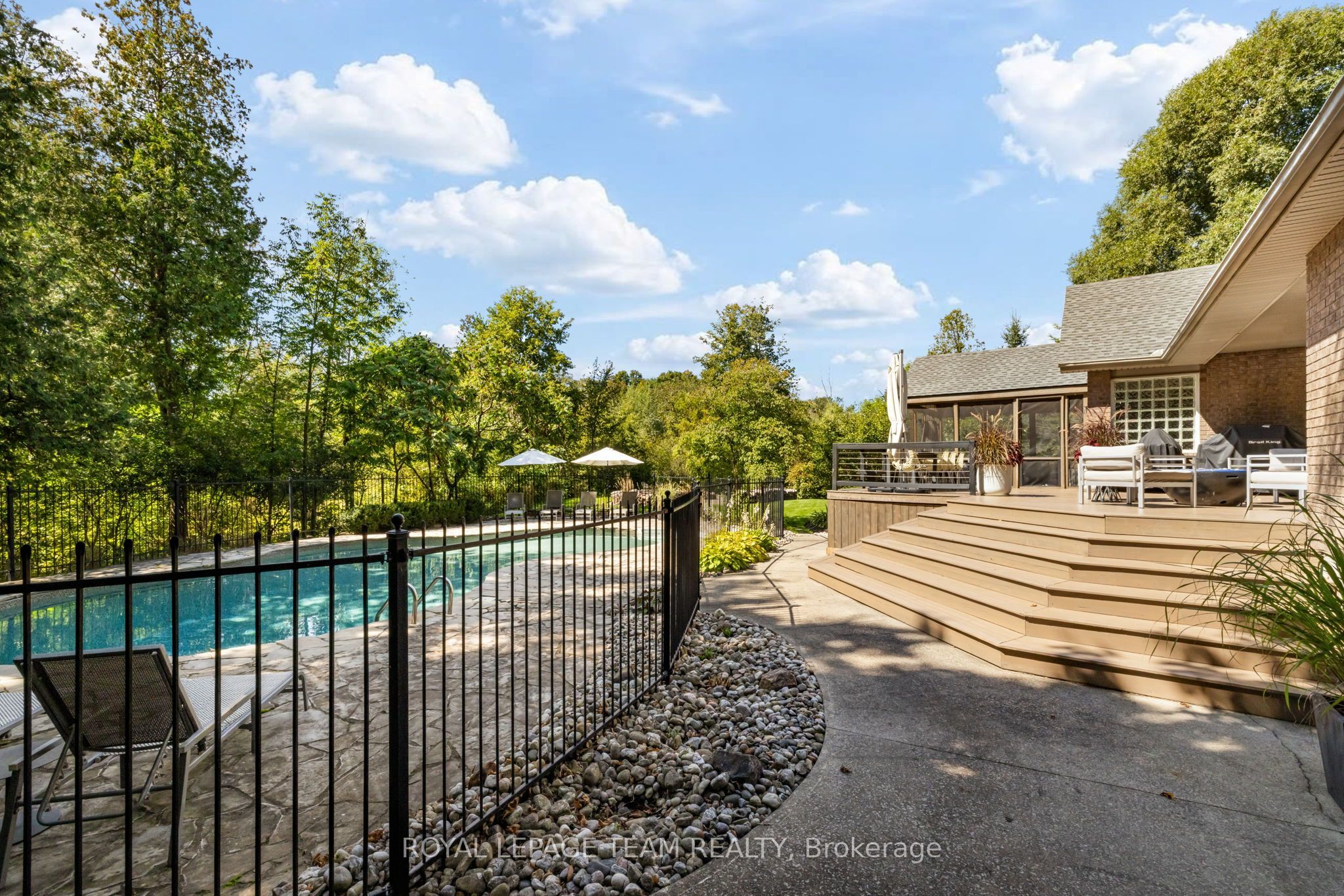 1510 Reindeer Way Property Photo 40