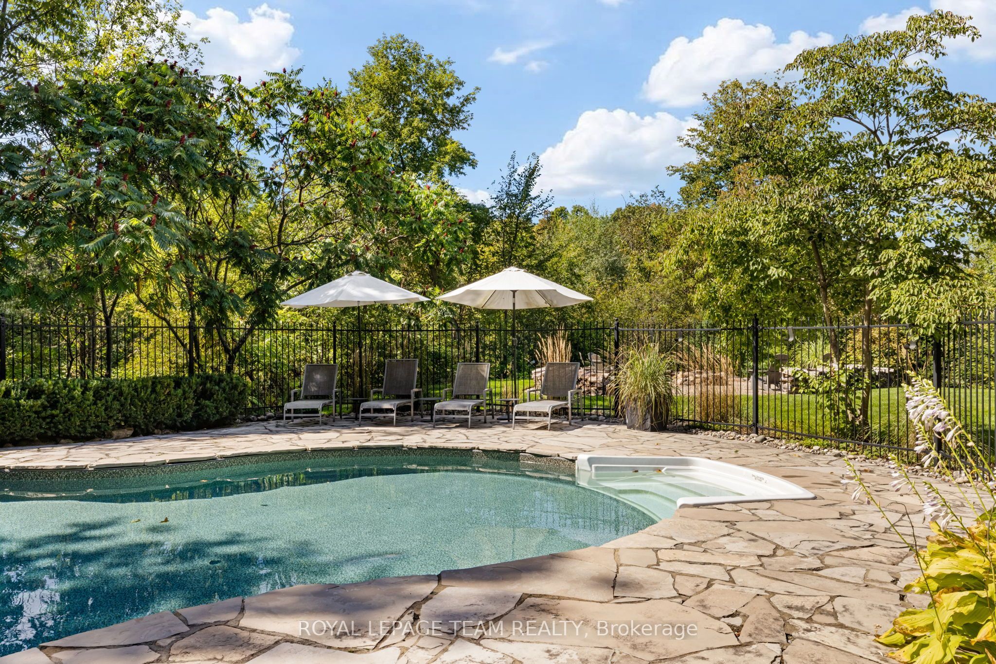 1510 Reindeer Way Property Photo 42