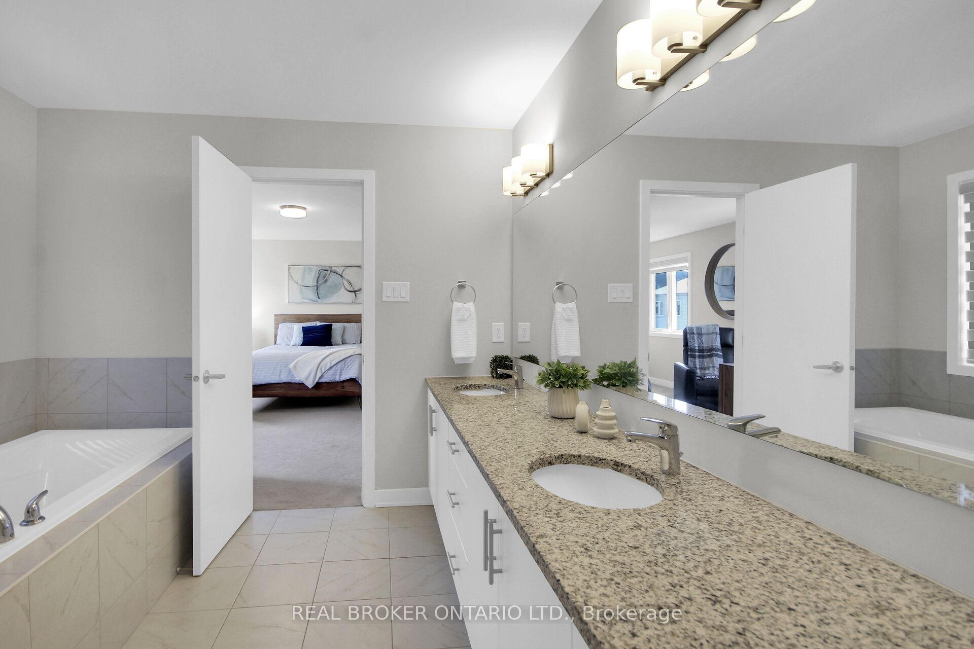 352 Finial Way Property Photo 19