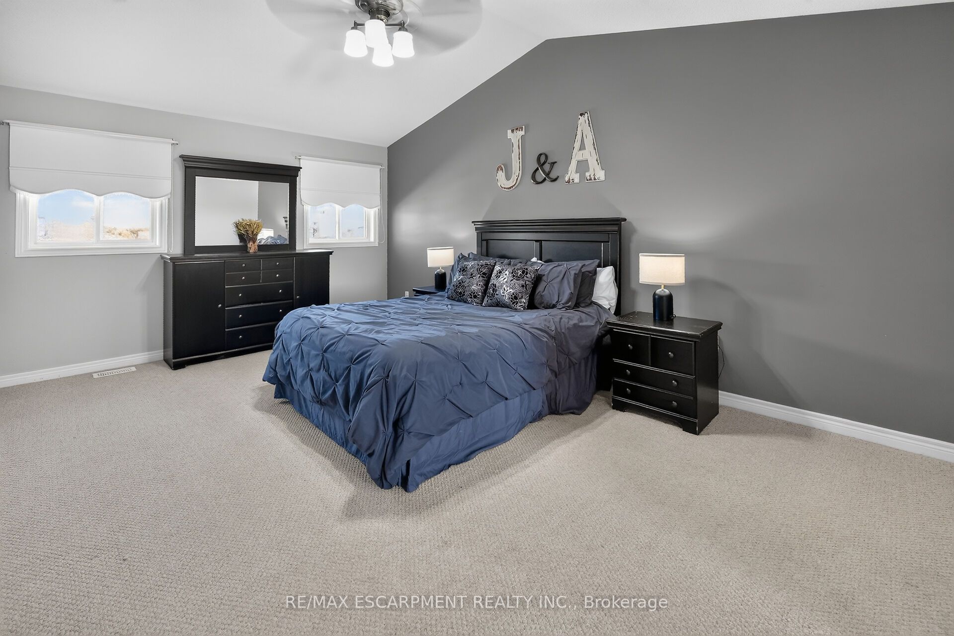 17 Cherry Avenue Property Photo 19