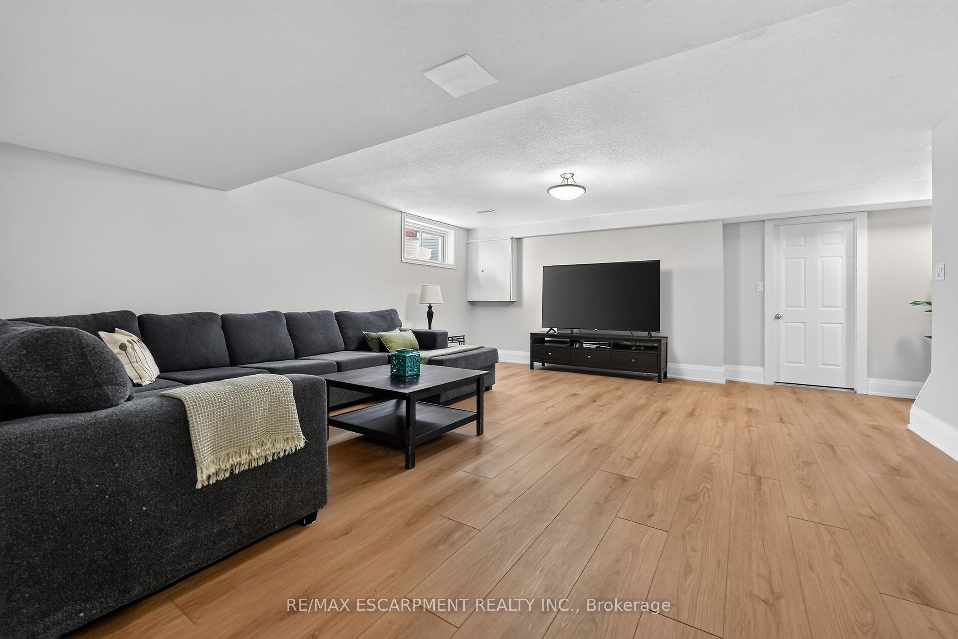 17 Cherry Avenue Property Photo 31