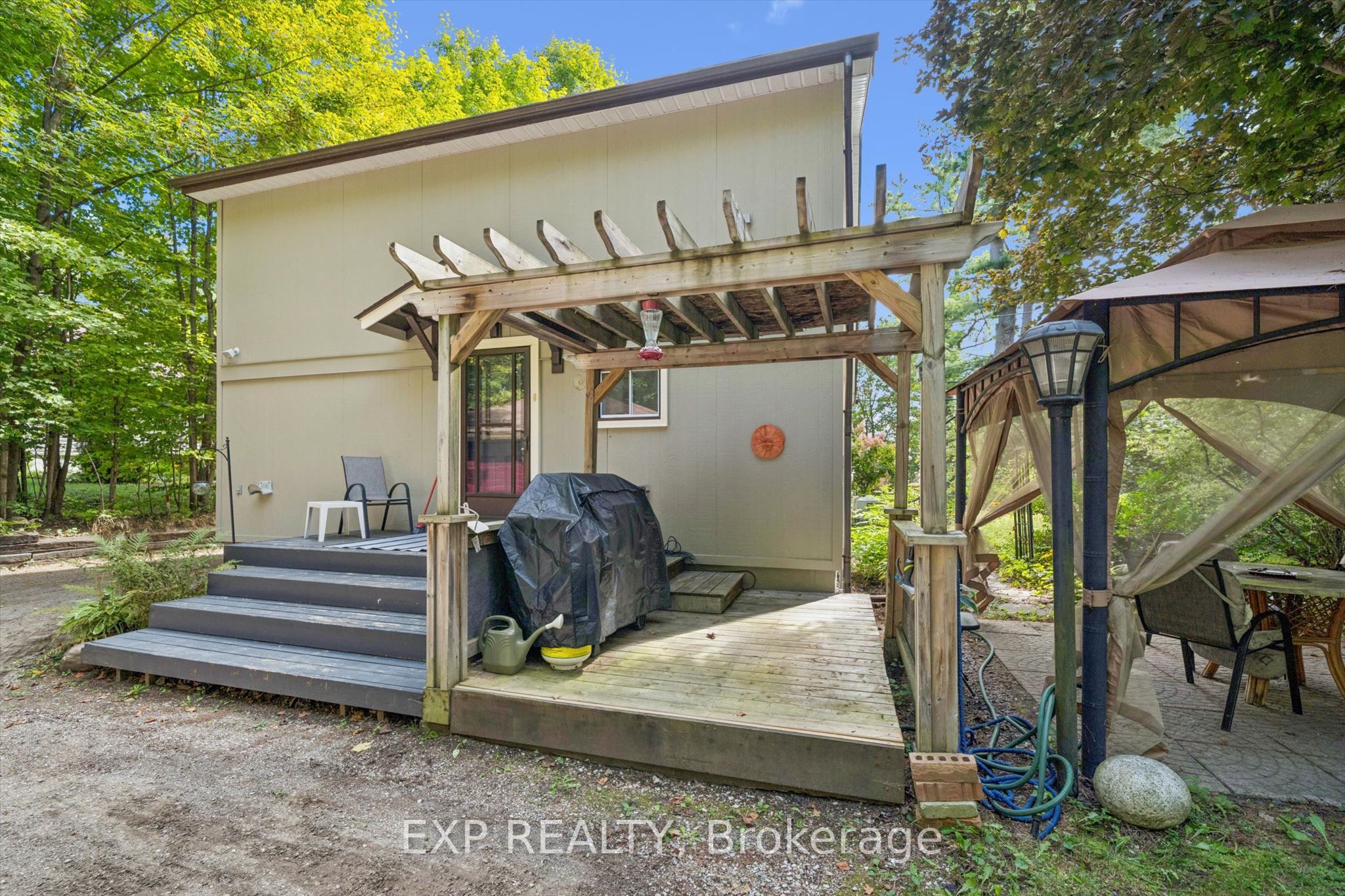 195 Maple Street Property Photo 20