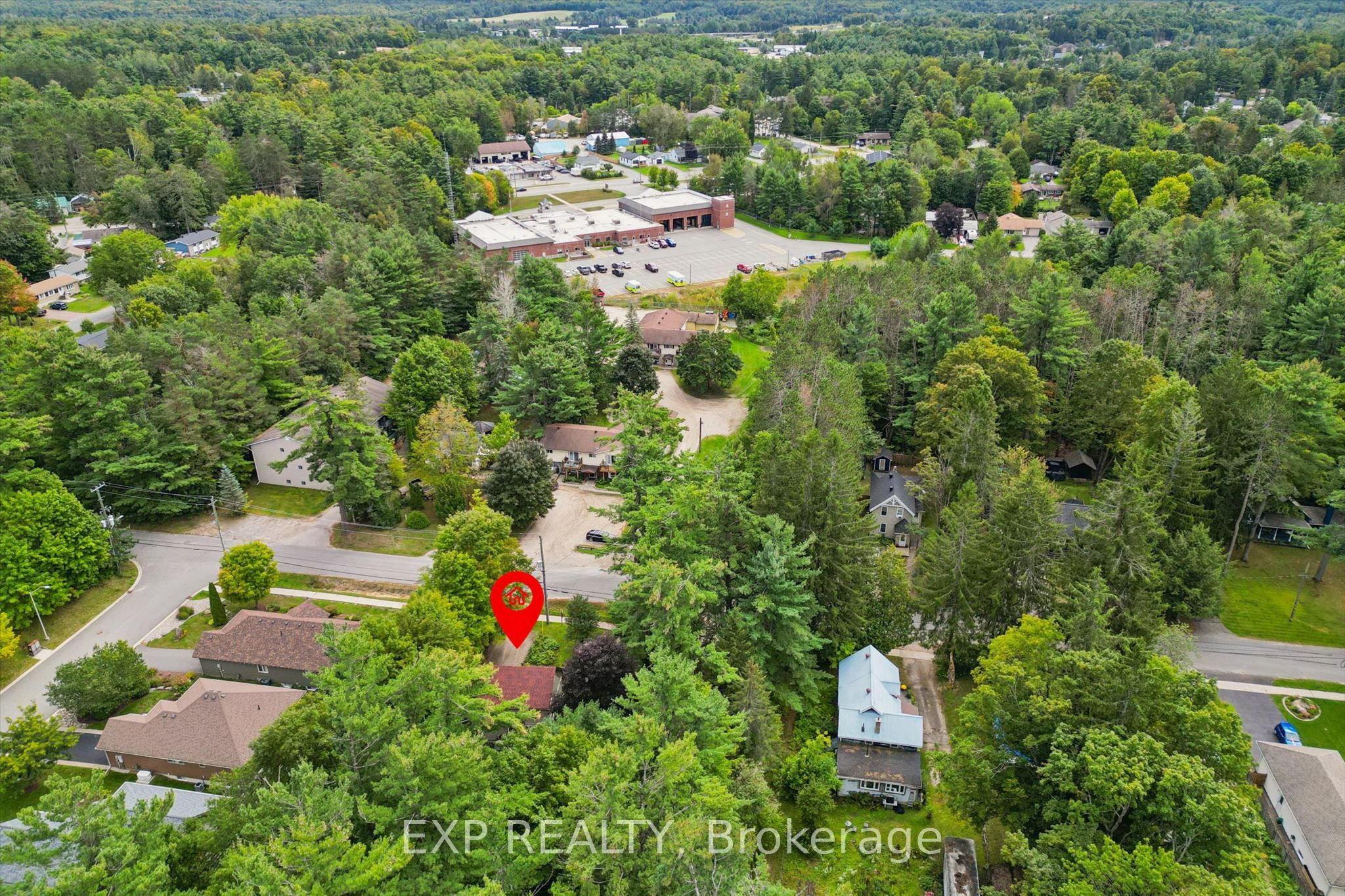 195 Maple Street Property Photo 29