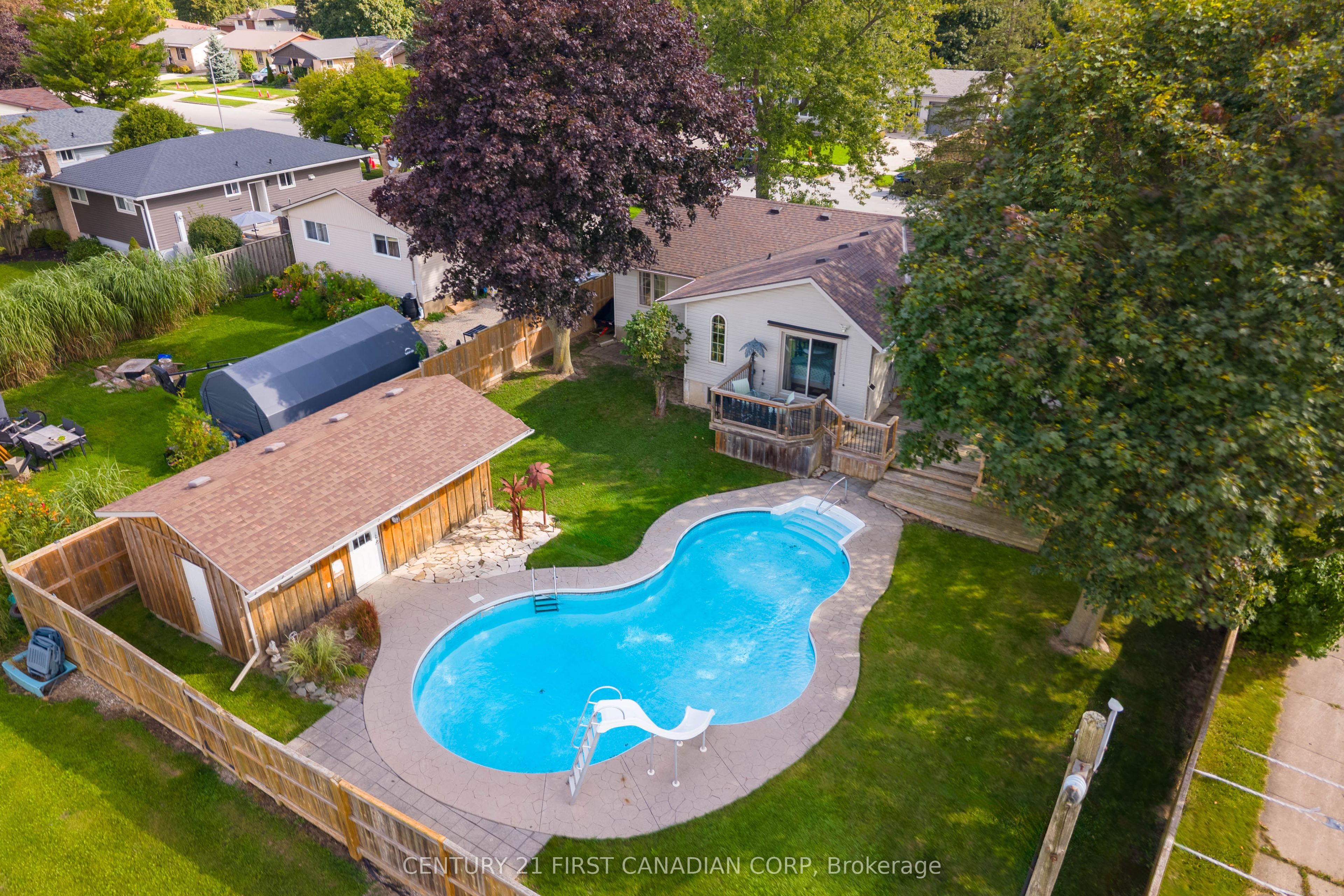 101 Kleinfeldt Avenue Property Photo 6