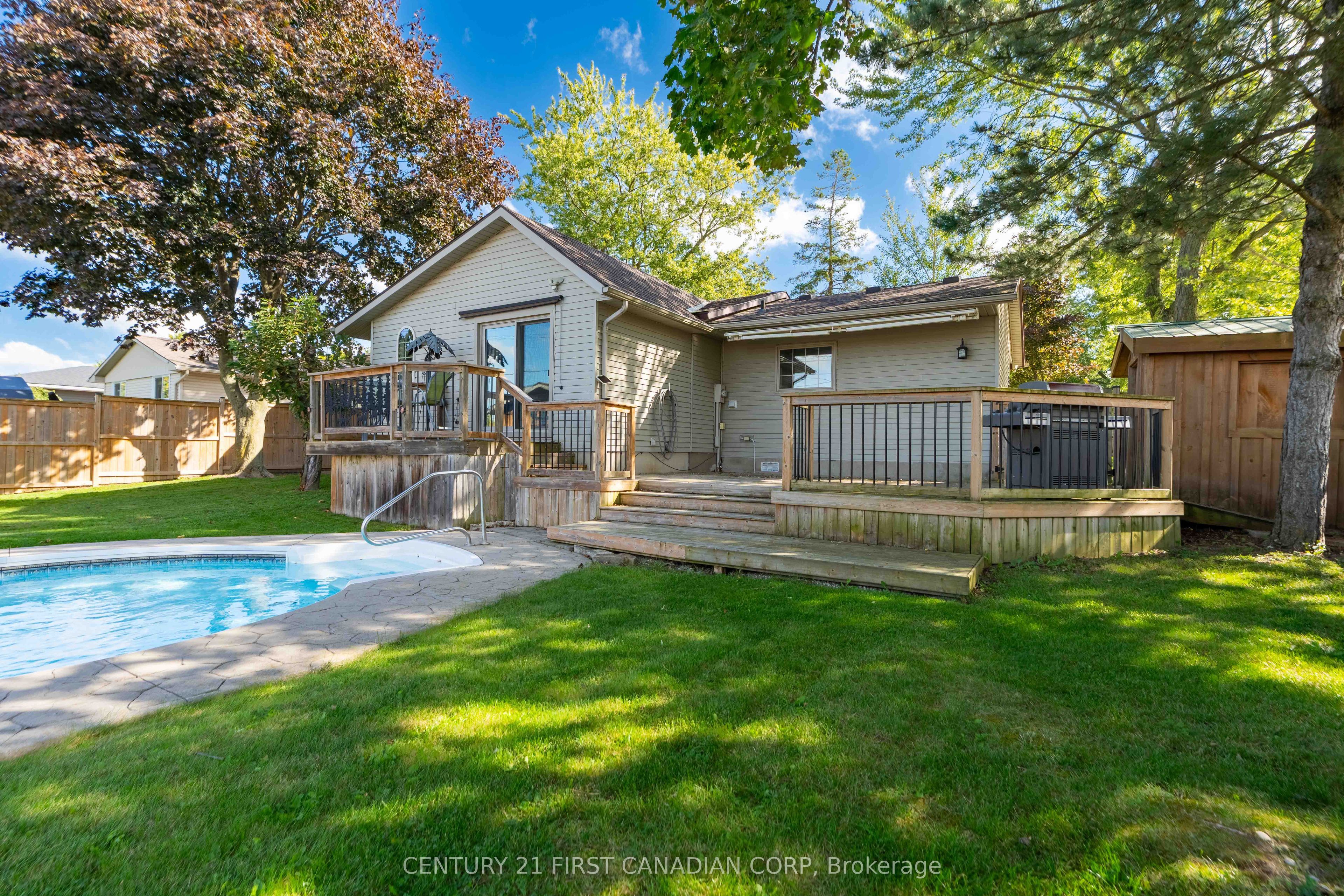 101 Kleinfeldt Avenue Property Photo 8