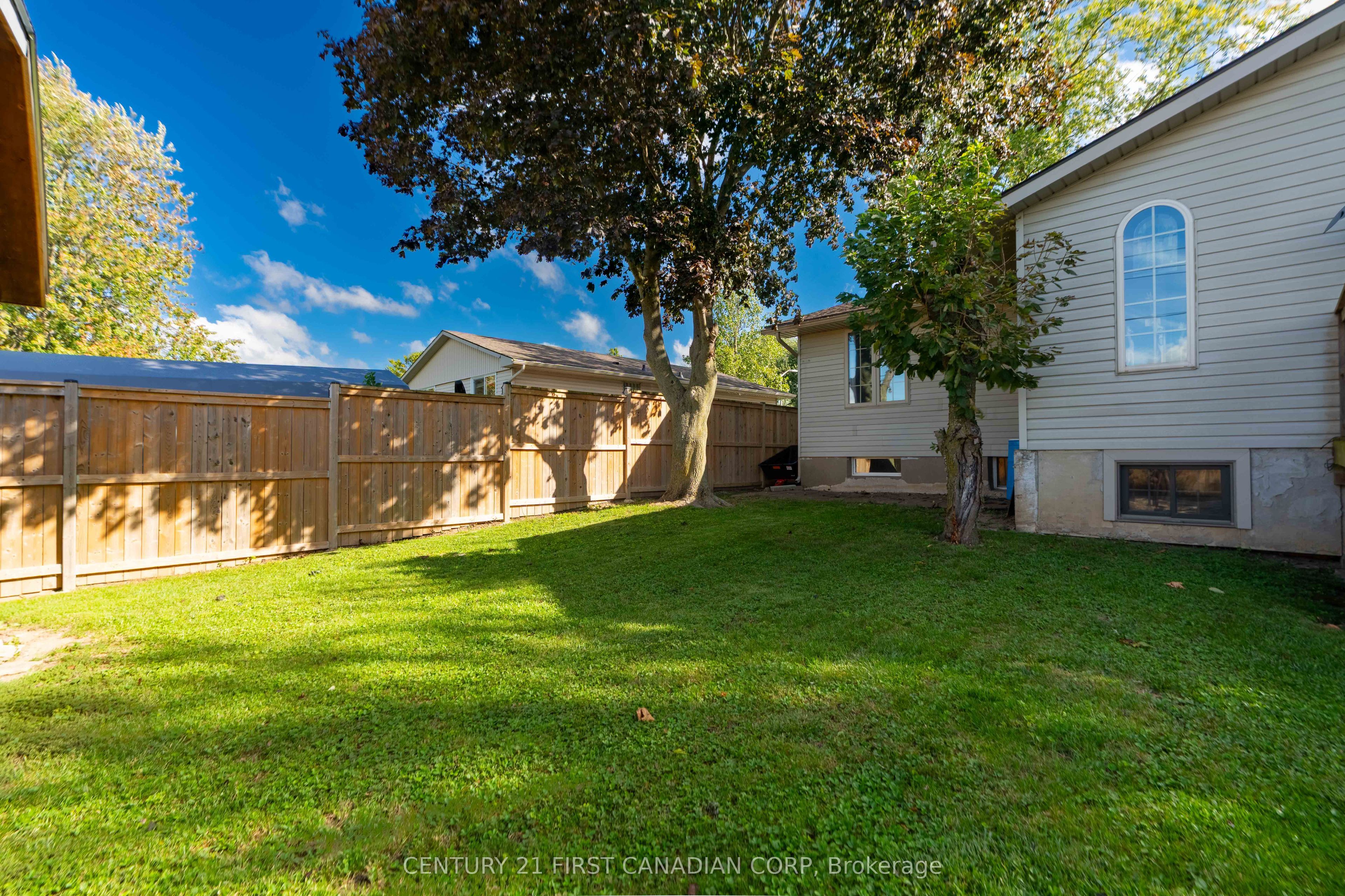 101 Kleinfeldt Avenue Property Photo 17