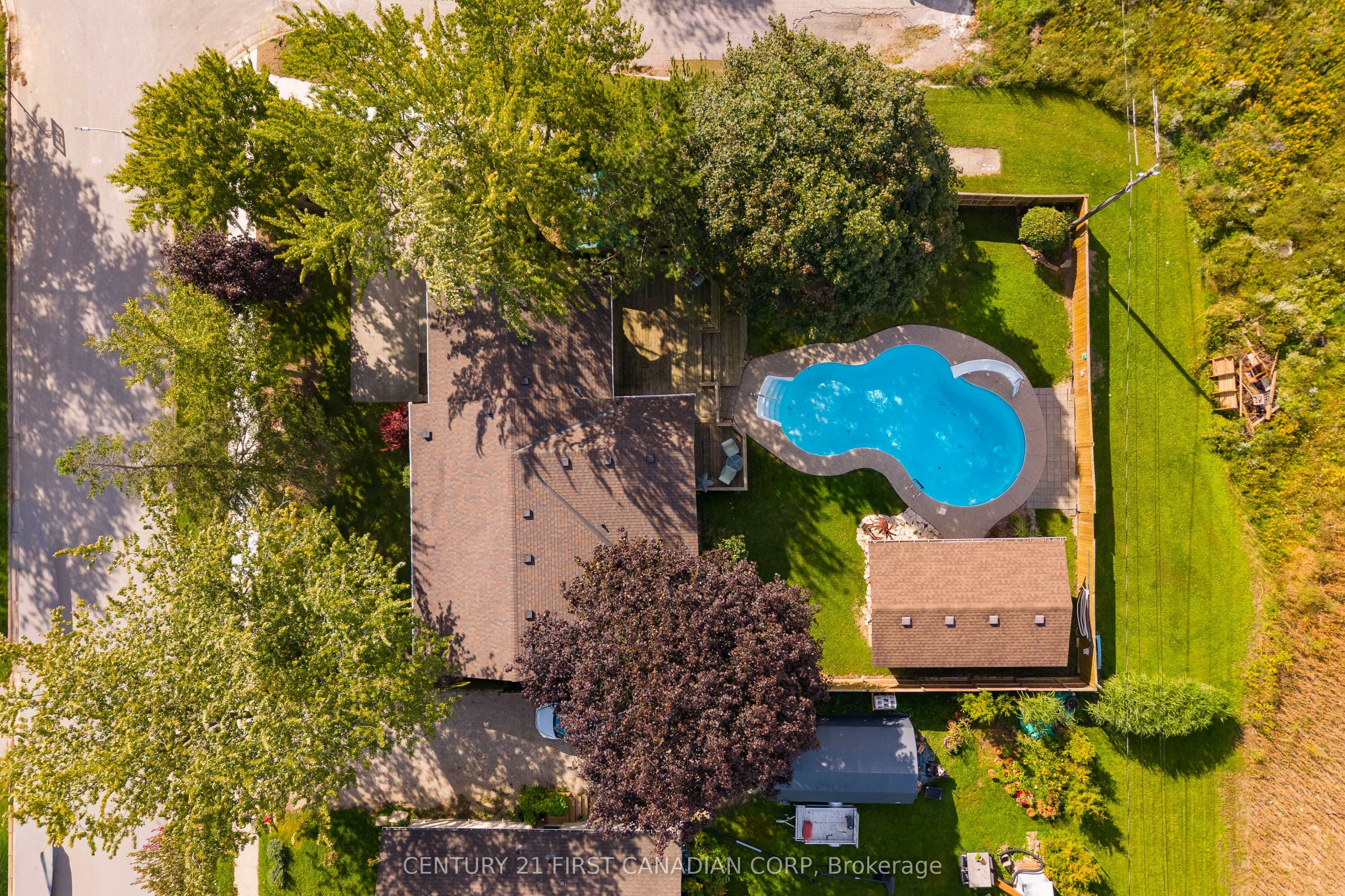 101 Kleinfeldt Avenue Property Photo 18