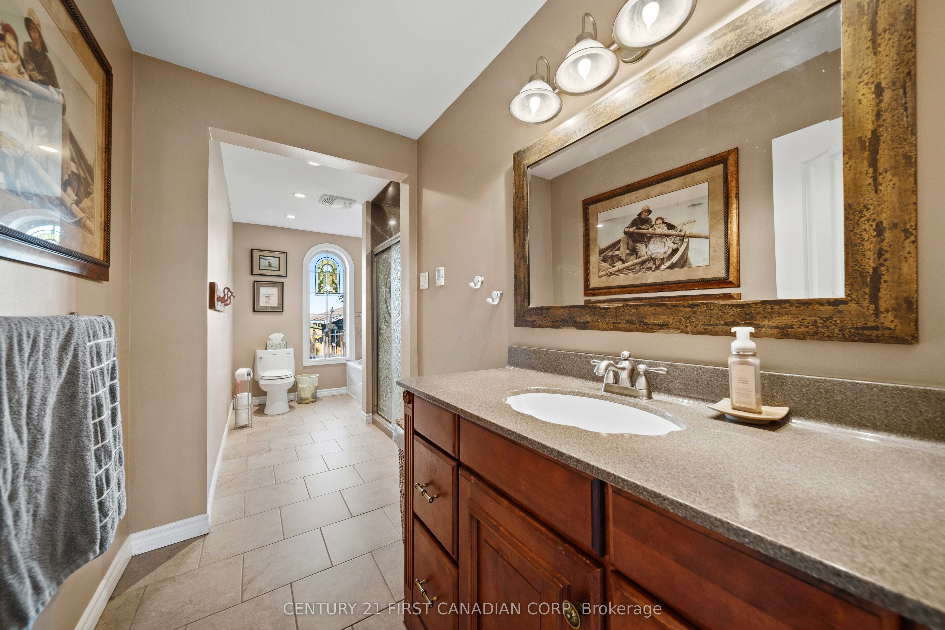 101 Kleinfeldt Avenue Property Photo 32