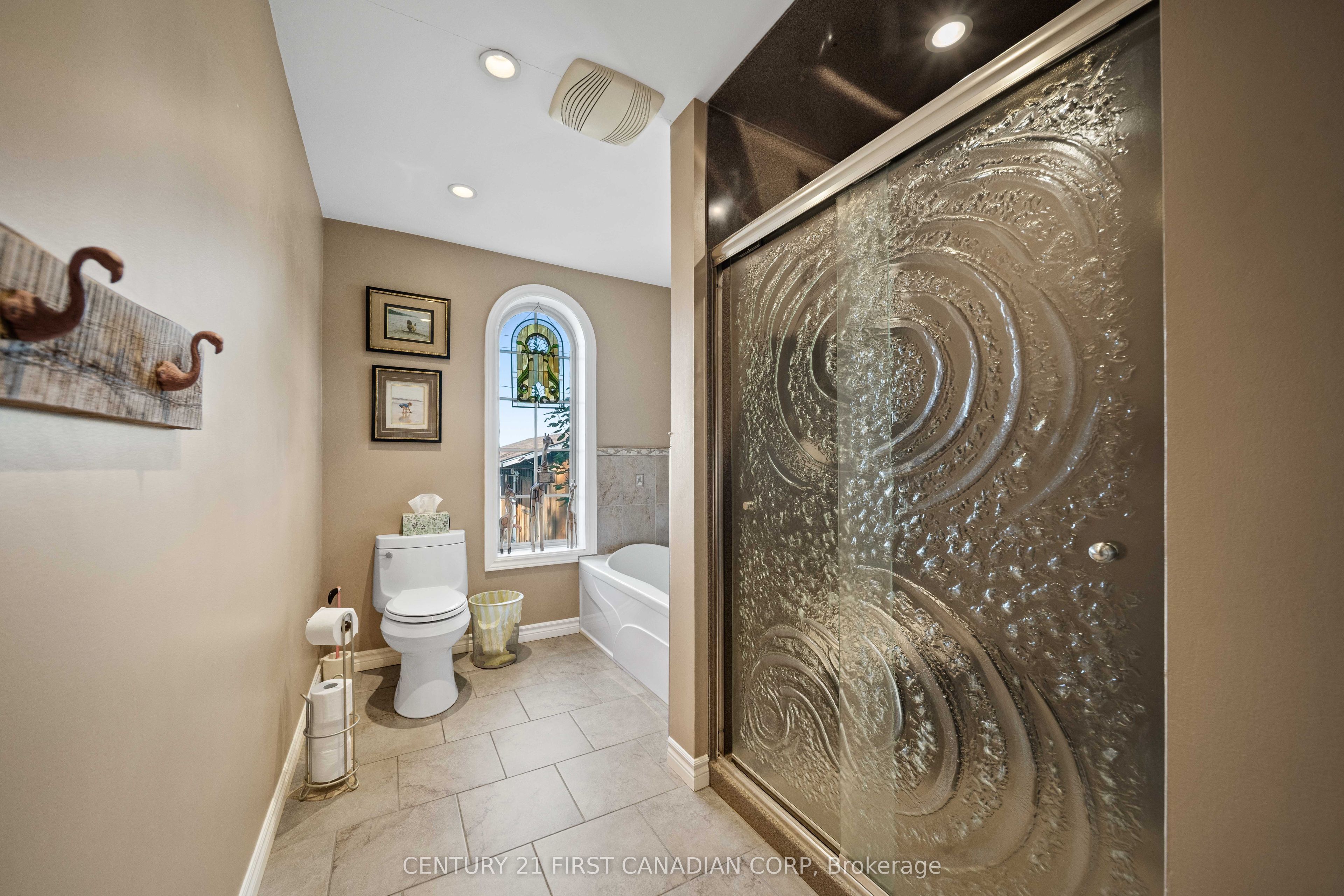 101 Kleinfeldt Avenue Property Photo 33
