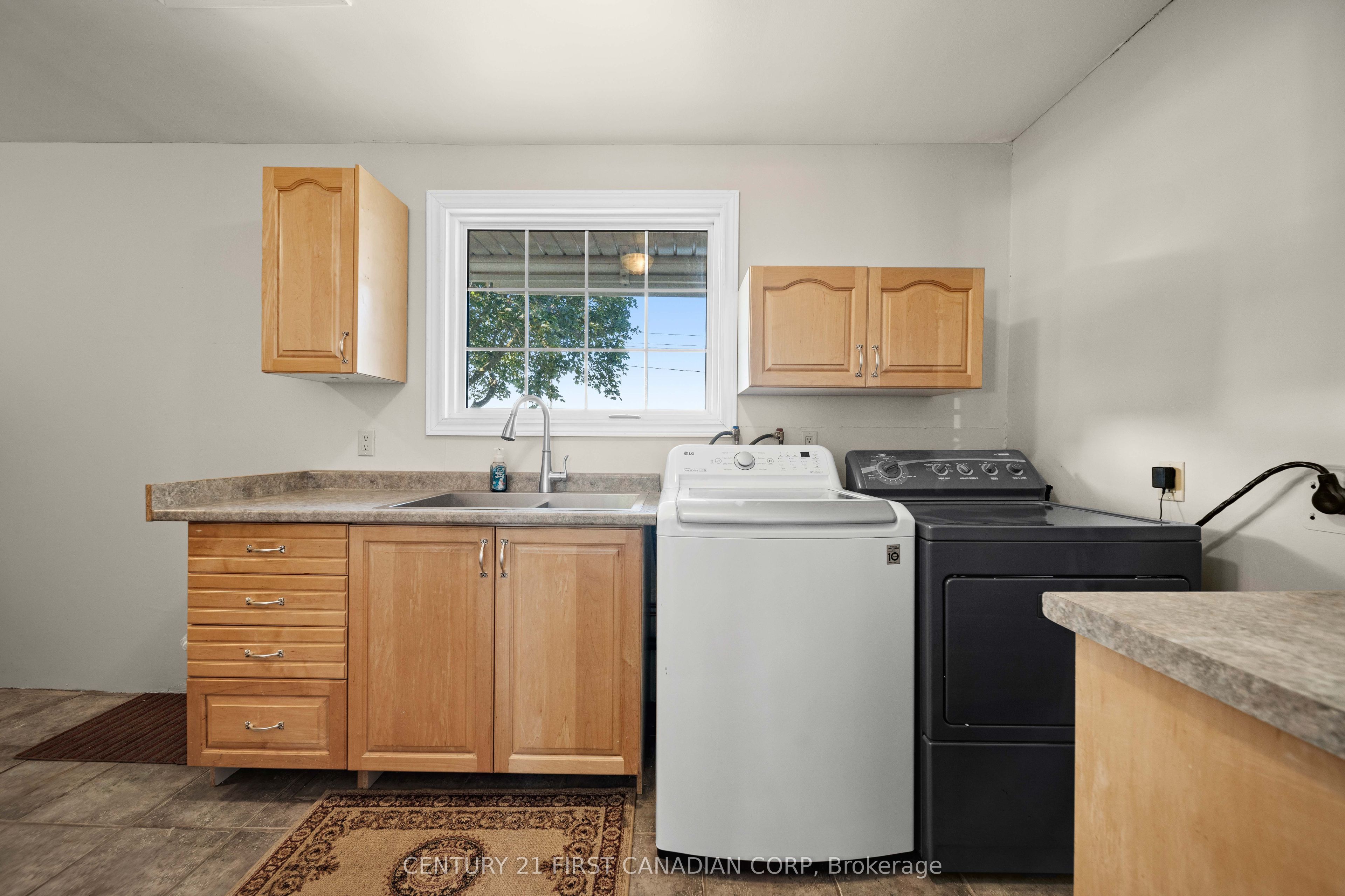 101 Kleinfeldt Avenue Property Photo 38