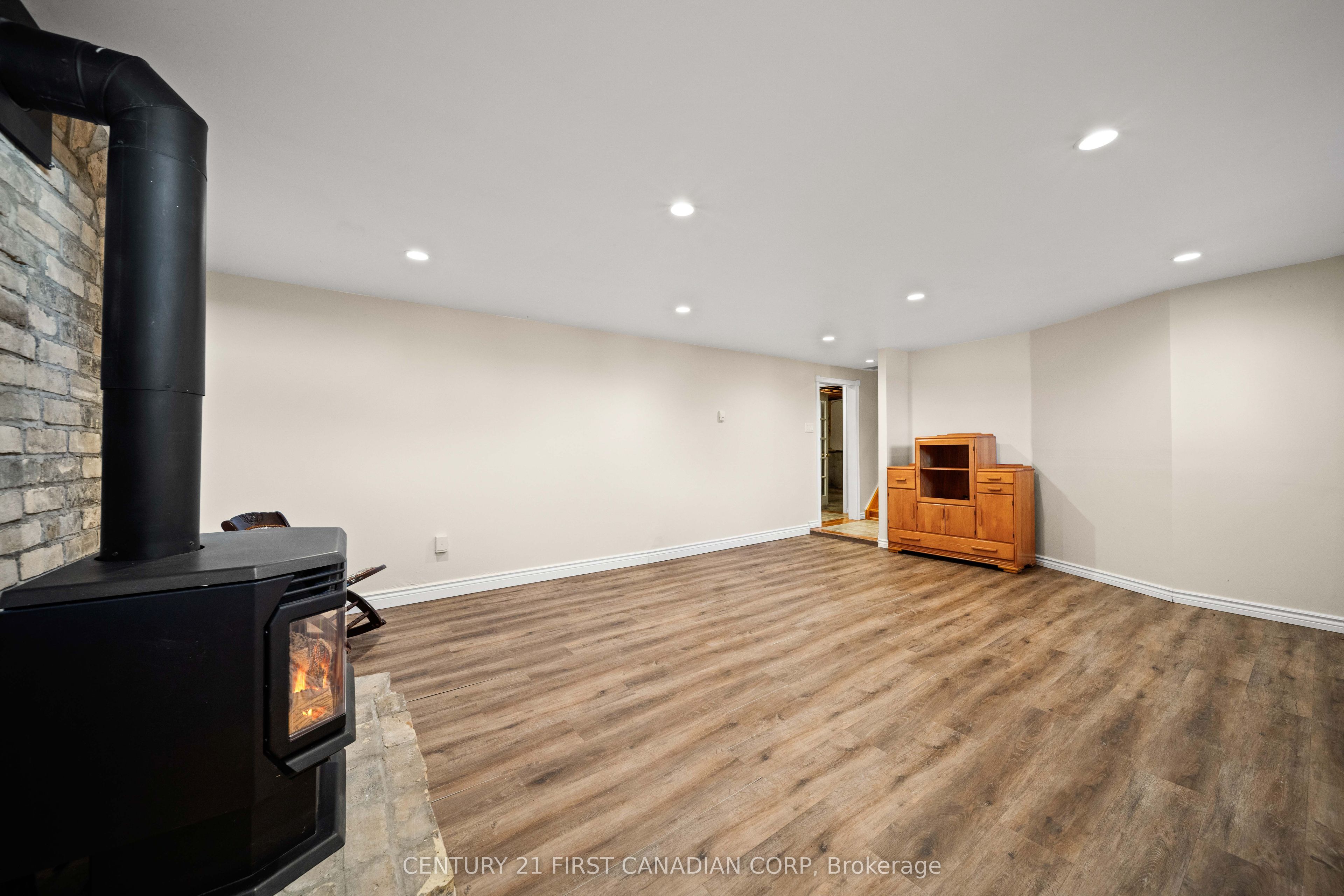 101 Kleinfeldt Avenue Property Photo 42