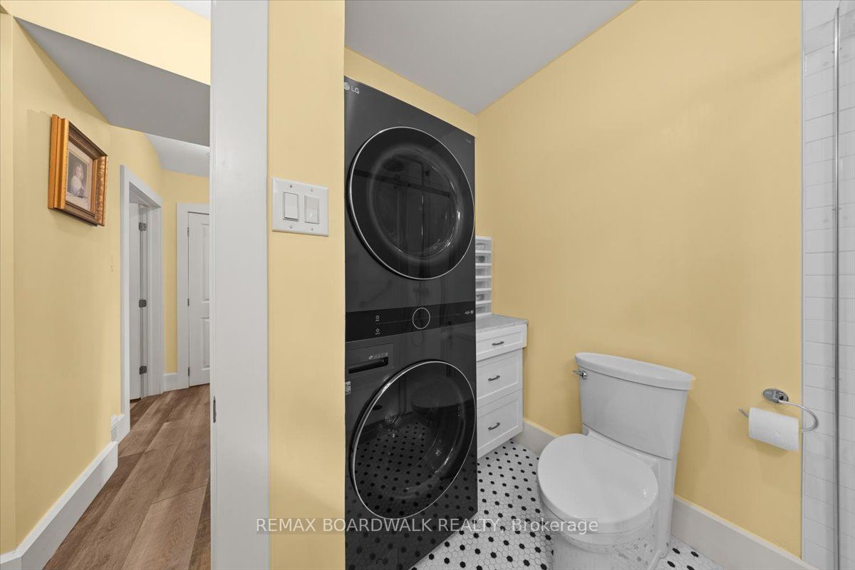 1590 County 18 Road Property Photo 12