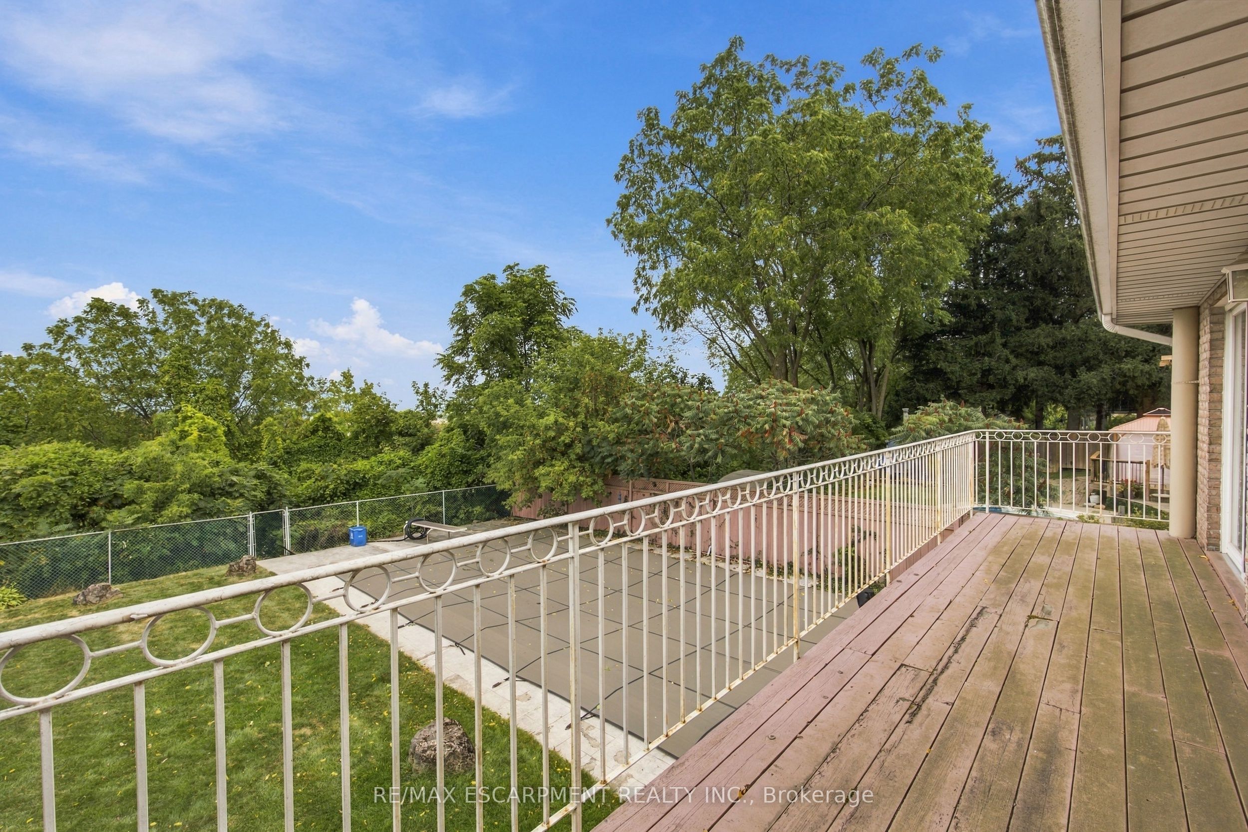 26 Leslie Drive Property Photo 18