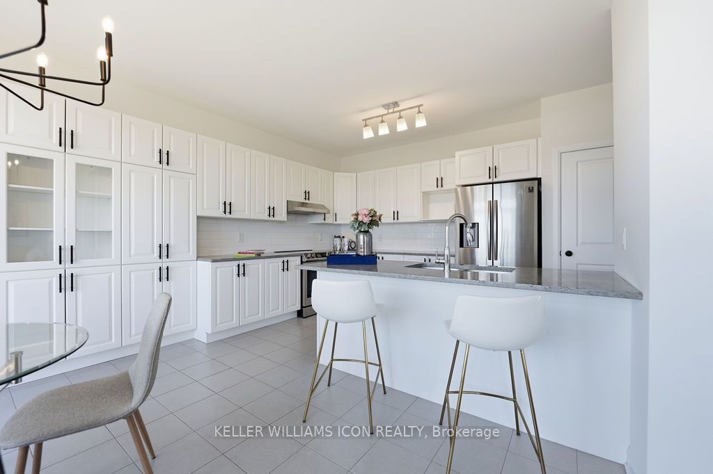 15 Aura Avenue Property Photo 15