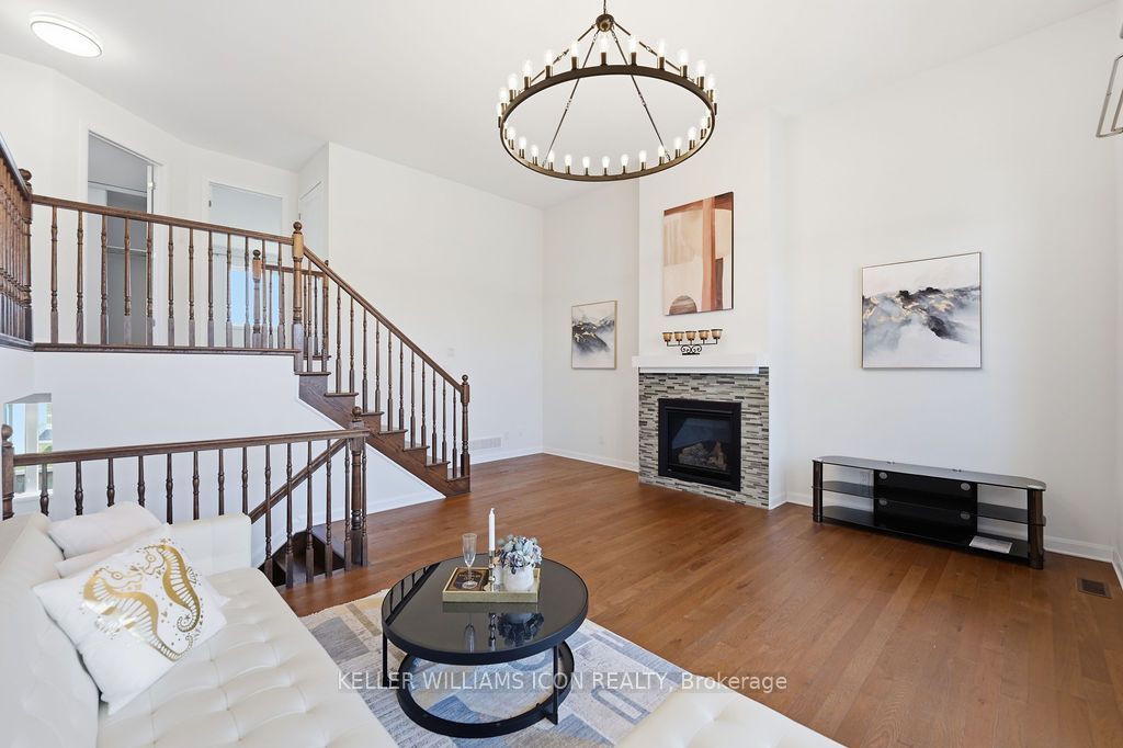 15 Aura Avenue Property Photo 19
