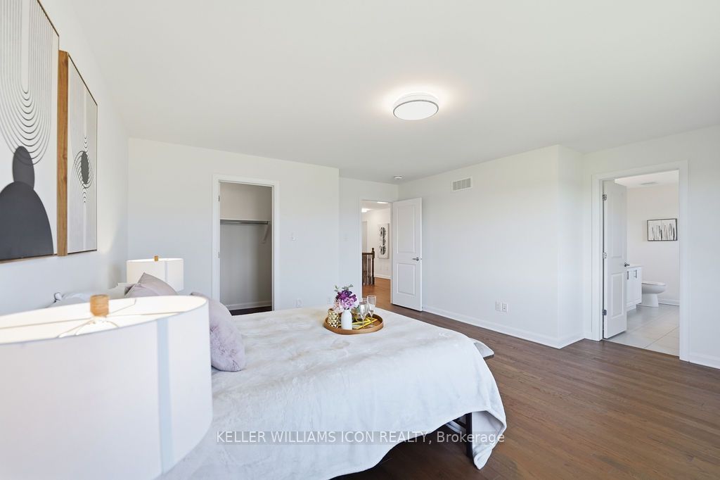 15 Aura Avenue Property Photo 26