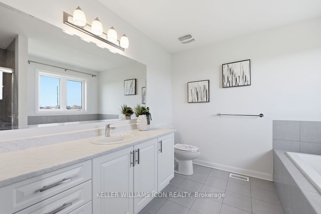 15 Aura Avenue Property Photo 28