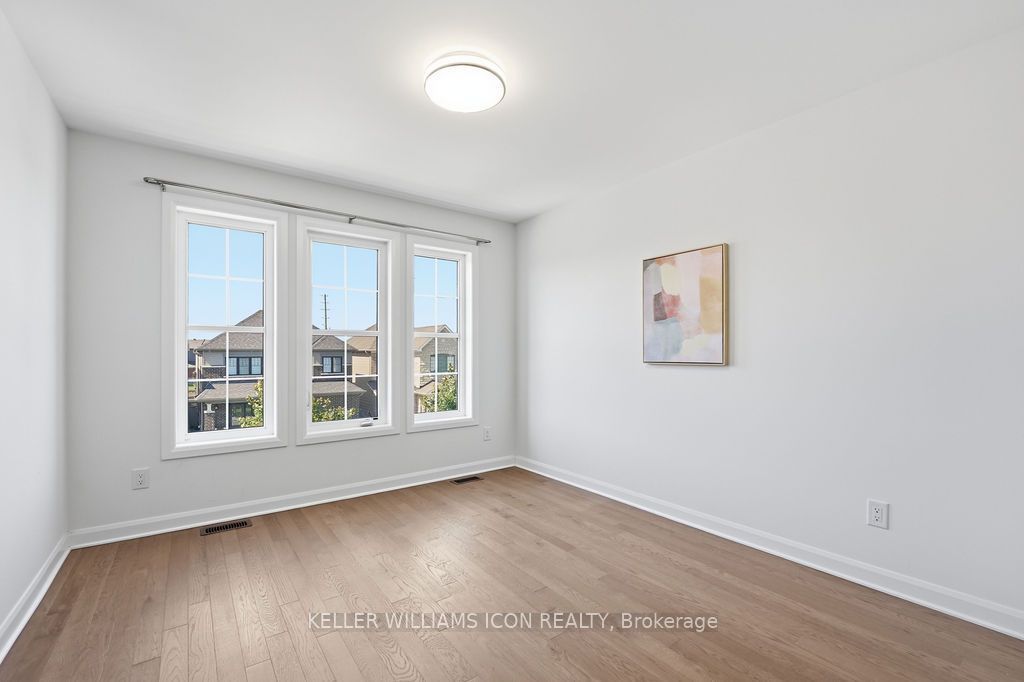 15 Aura Avenue Property Photo 32