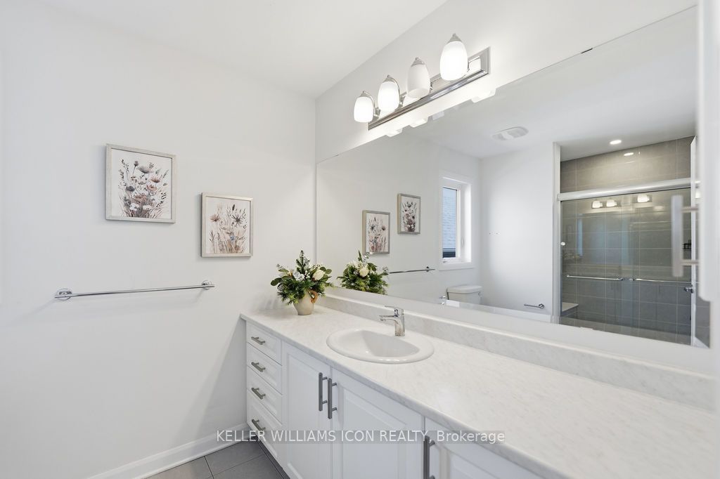 15 Aura Avenue Property Photo 34