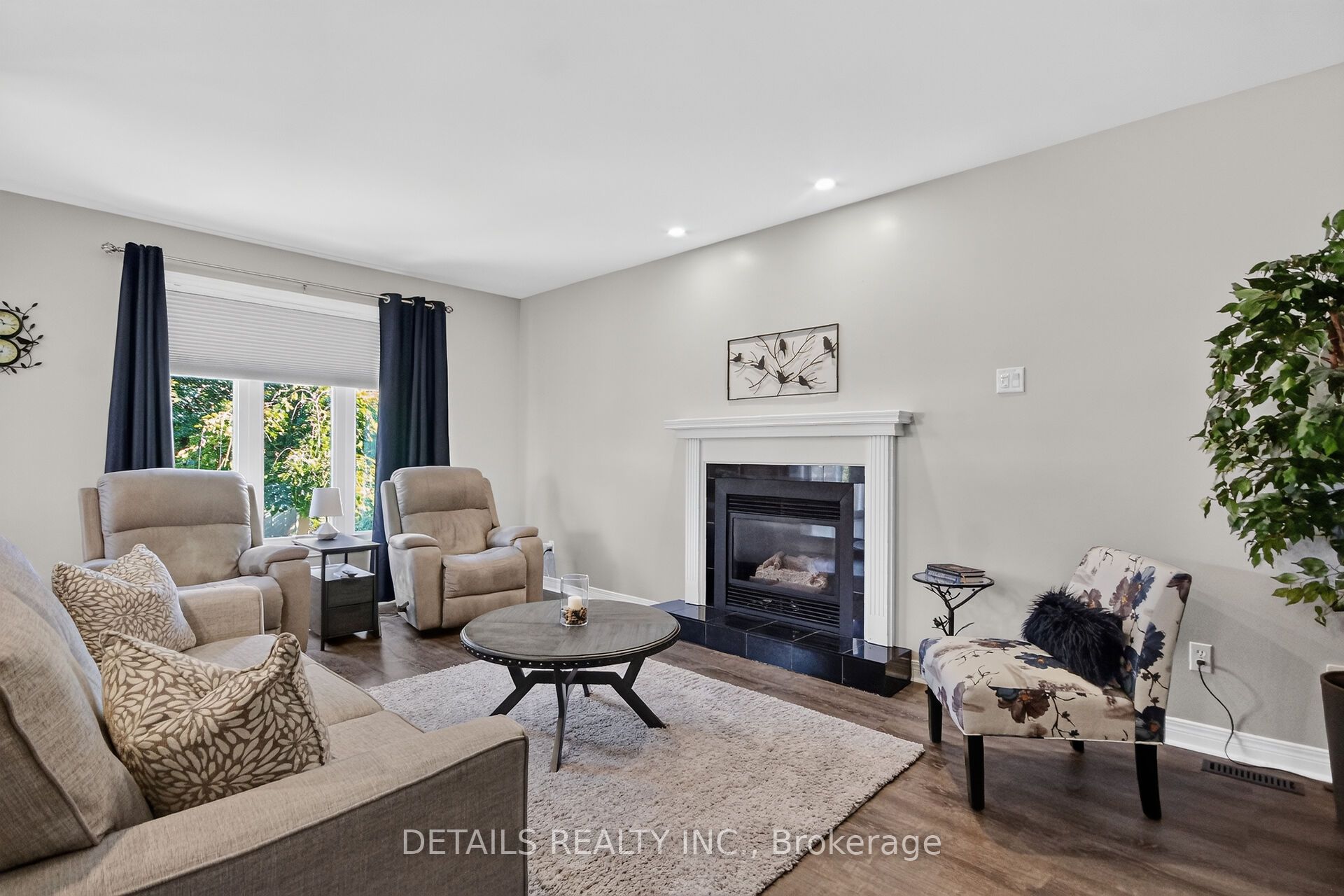 10 Forest Creek Drive Property Photo 15