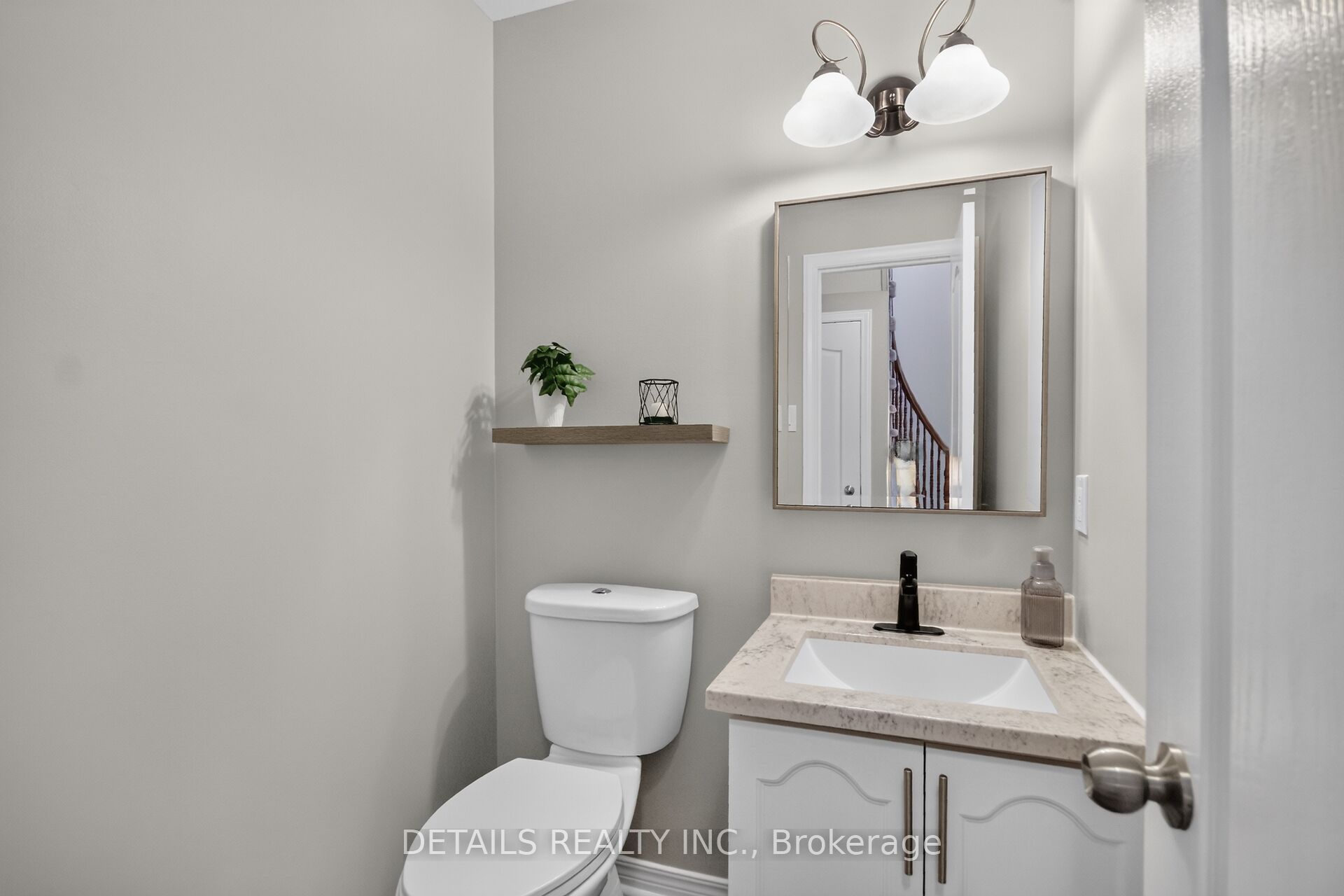 10 Forest Creek Drive Property Photo 17