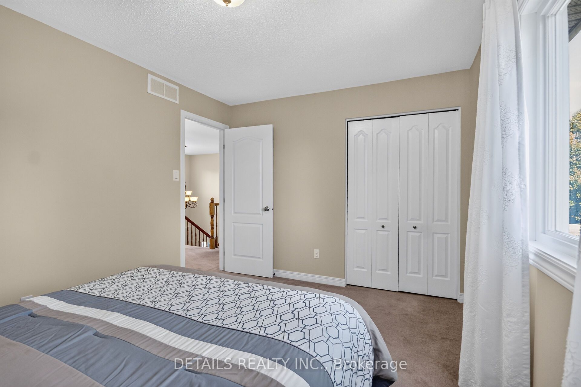 10 Forest Creek Drive Property Photo 30