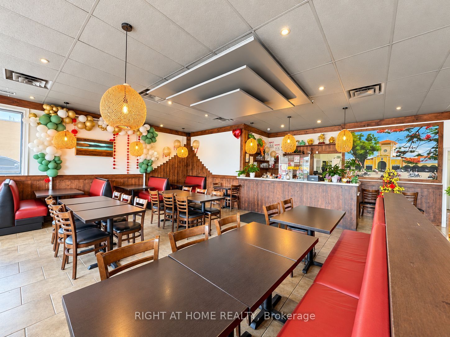 66 Mall Road 4 Property Photo 4