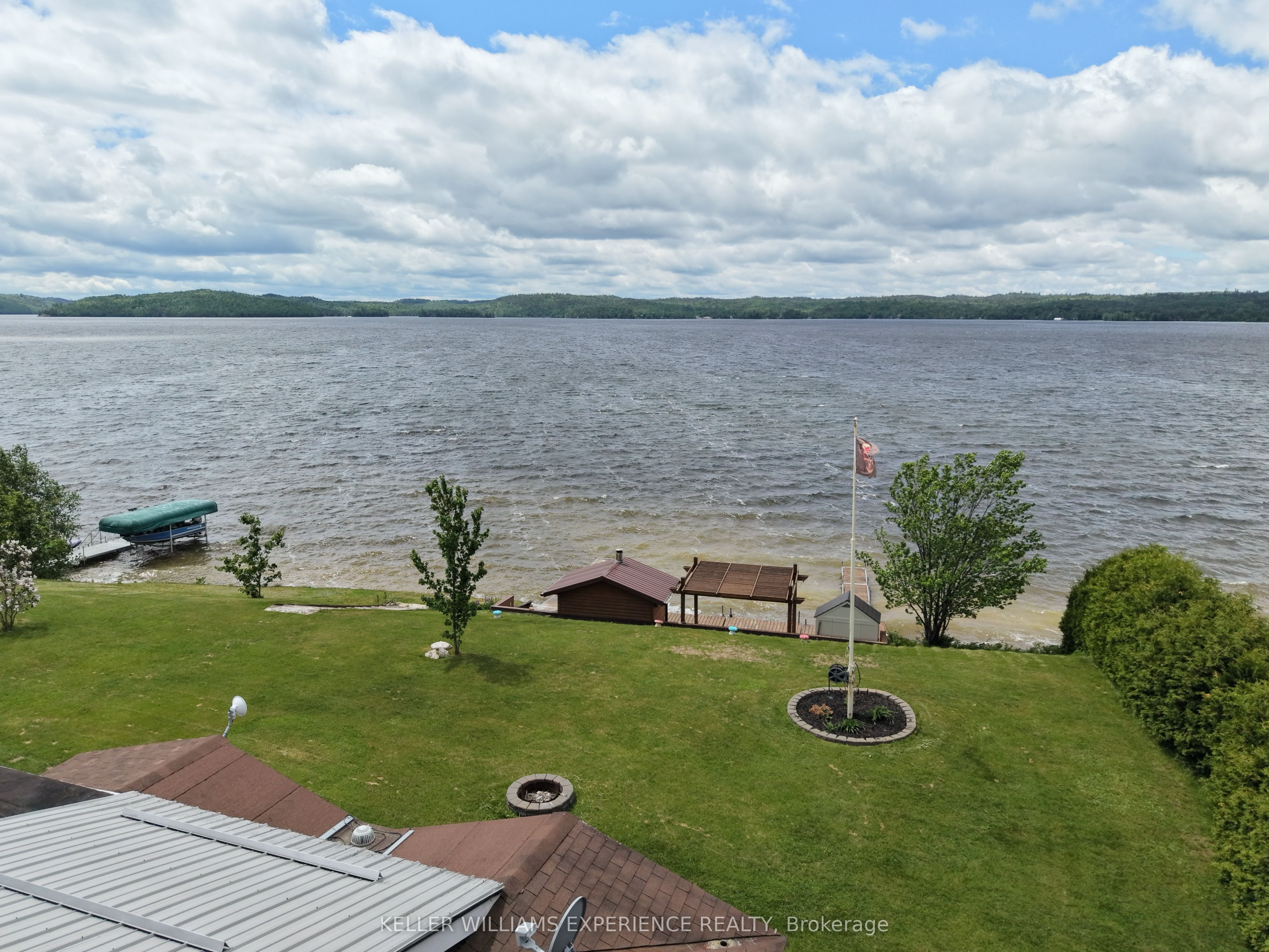 42 Elks Club Road Property Photo 6